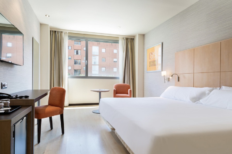 Double or Twin Standard