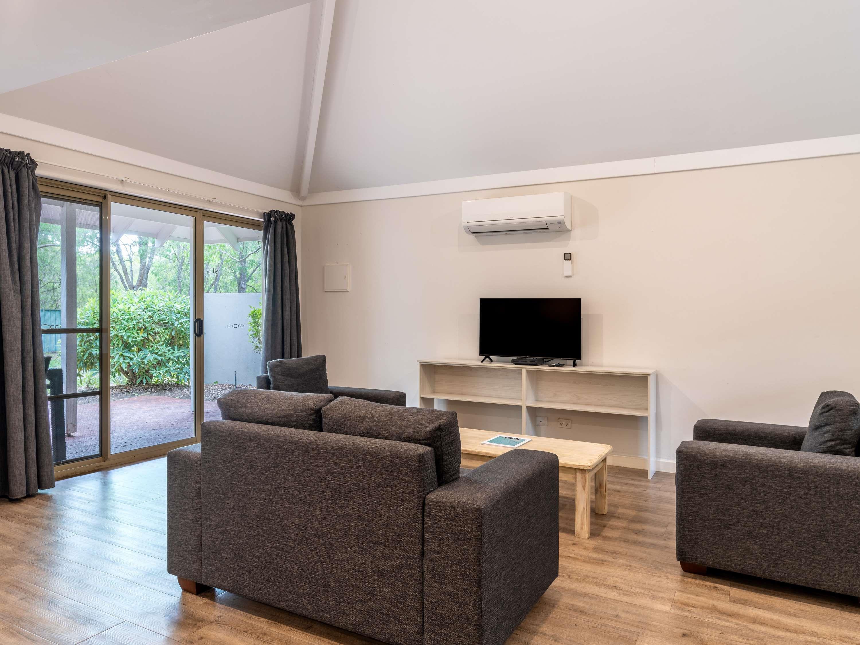 Villa Executive King Bed