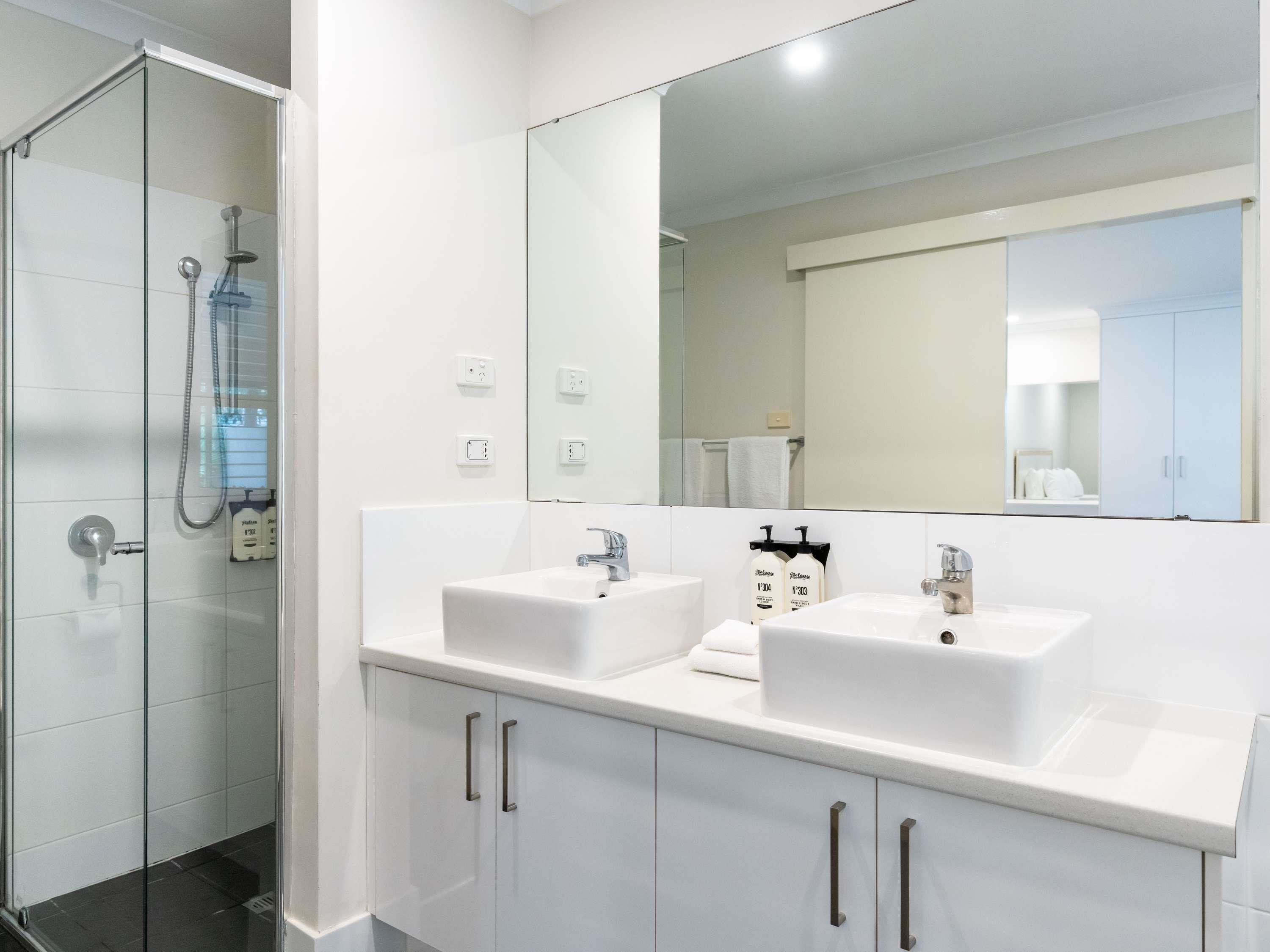 Villa Executive King Bed