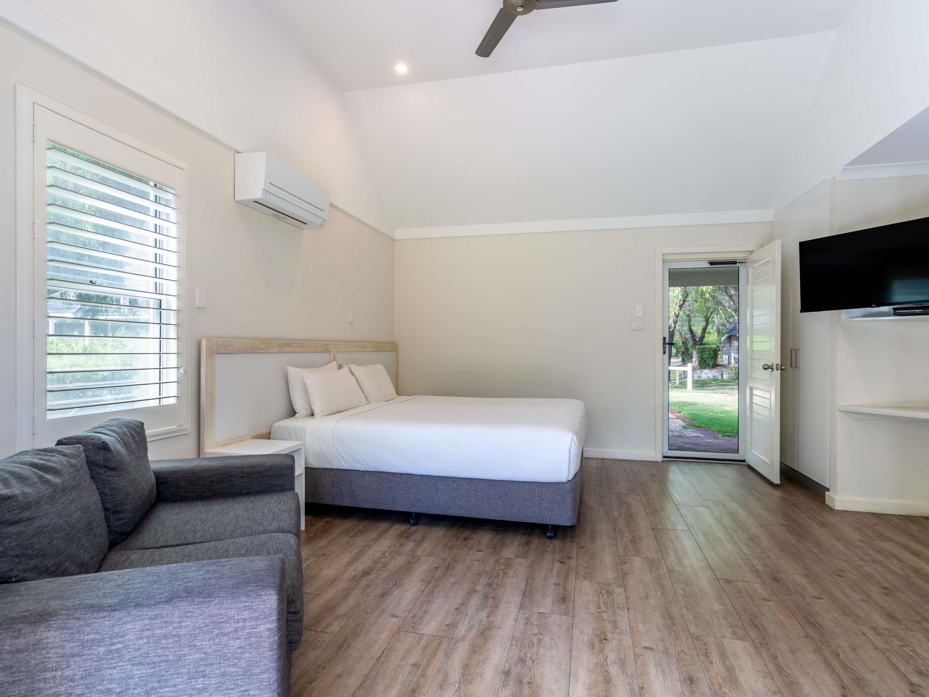 Villa Superior King Bed