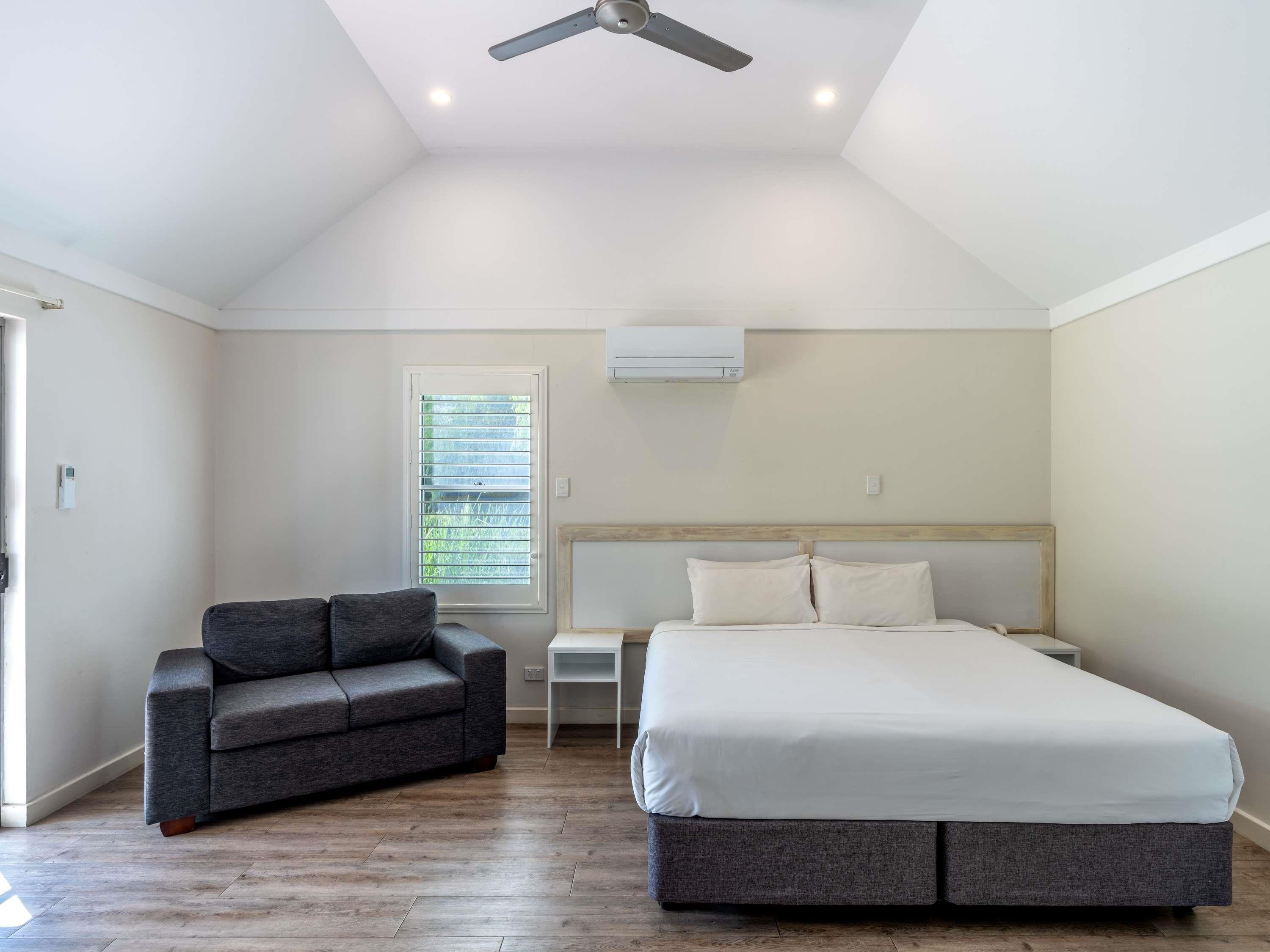 Villa Superior King Bed