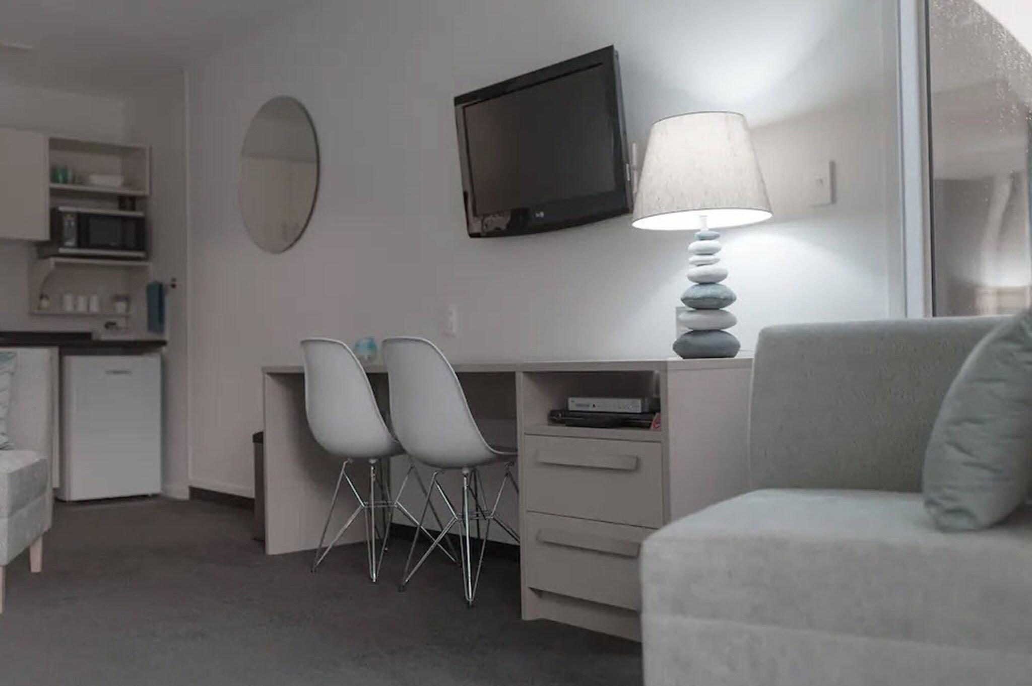 Studio King Size Bed