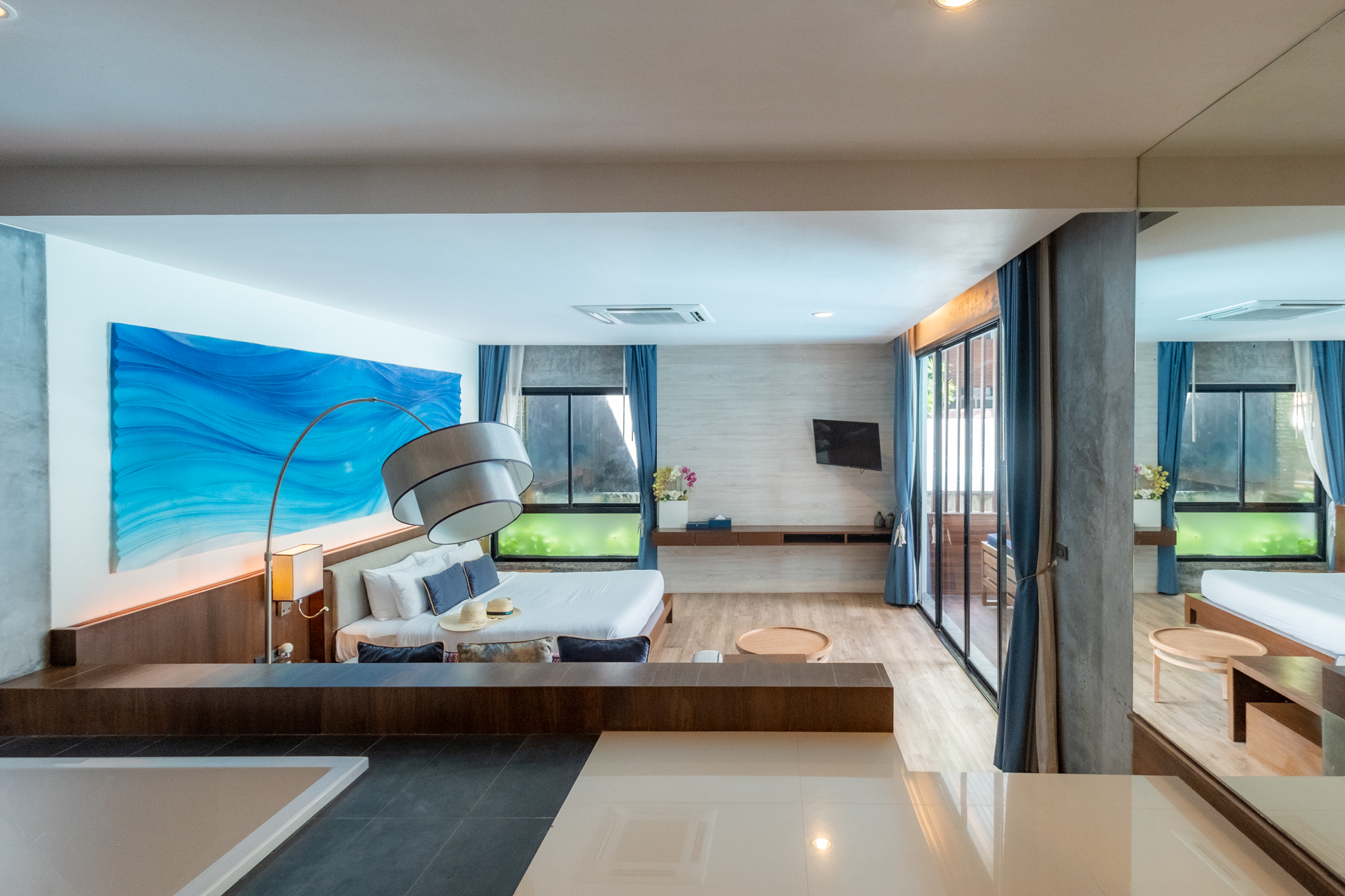 Junior Suite with Views