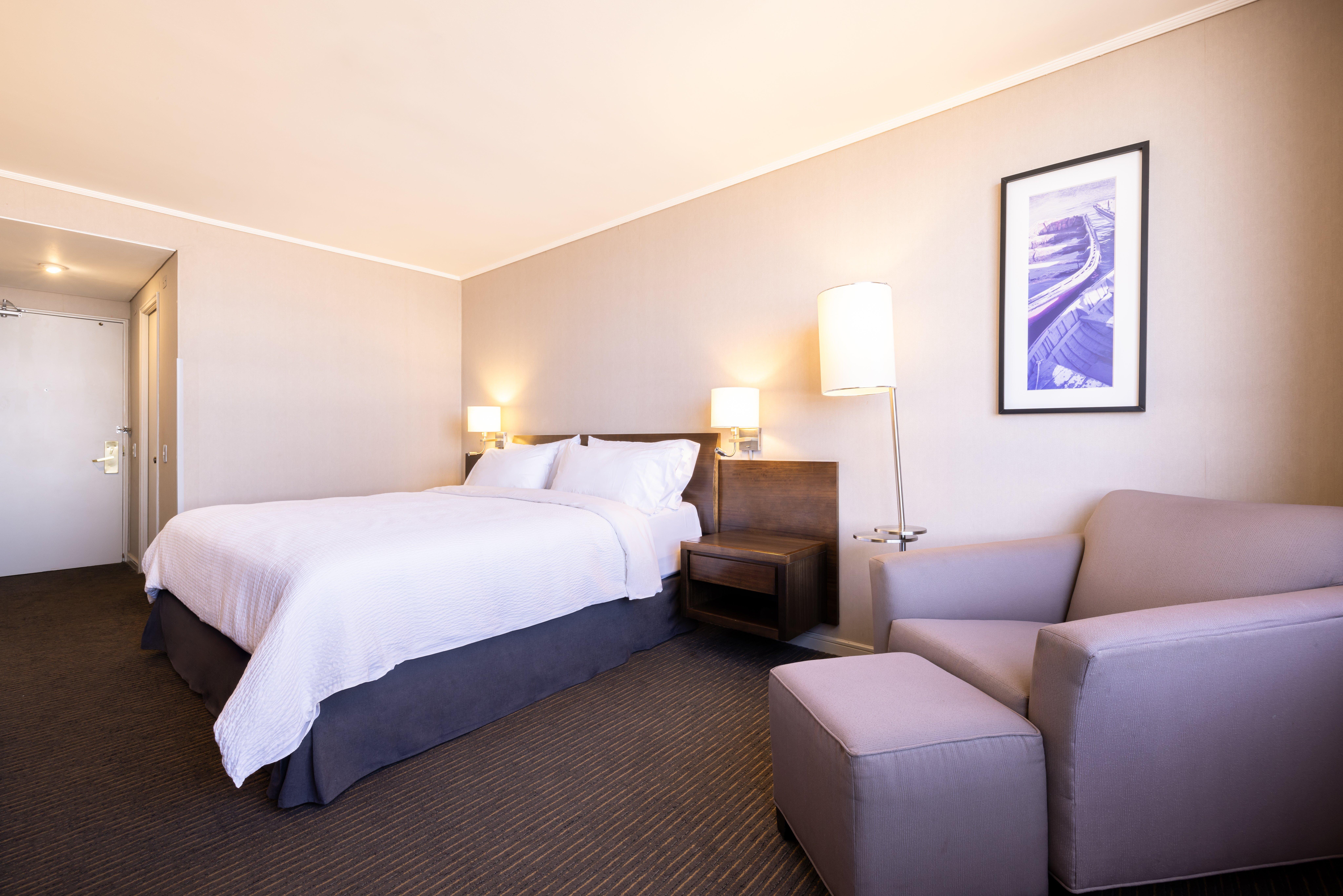 Double Ocean View King Bed