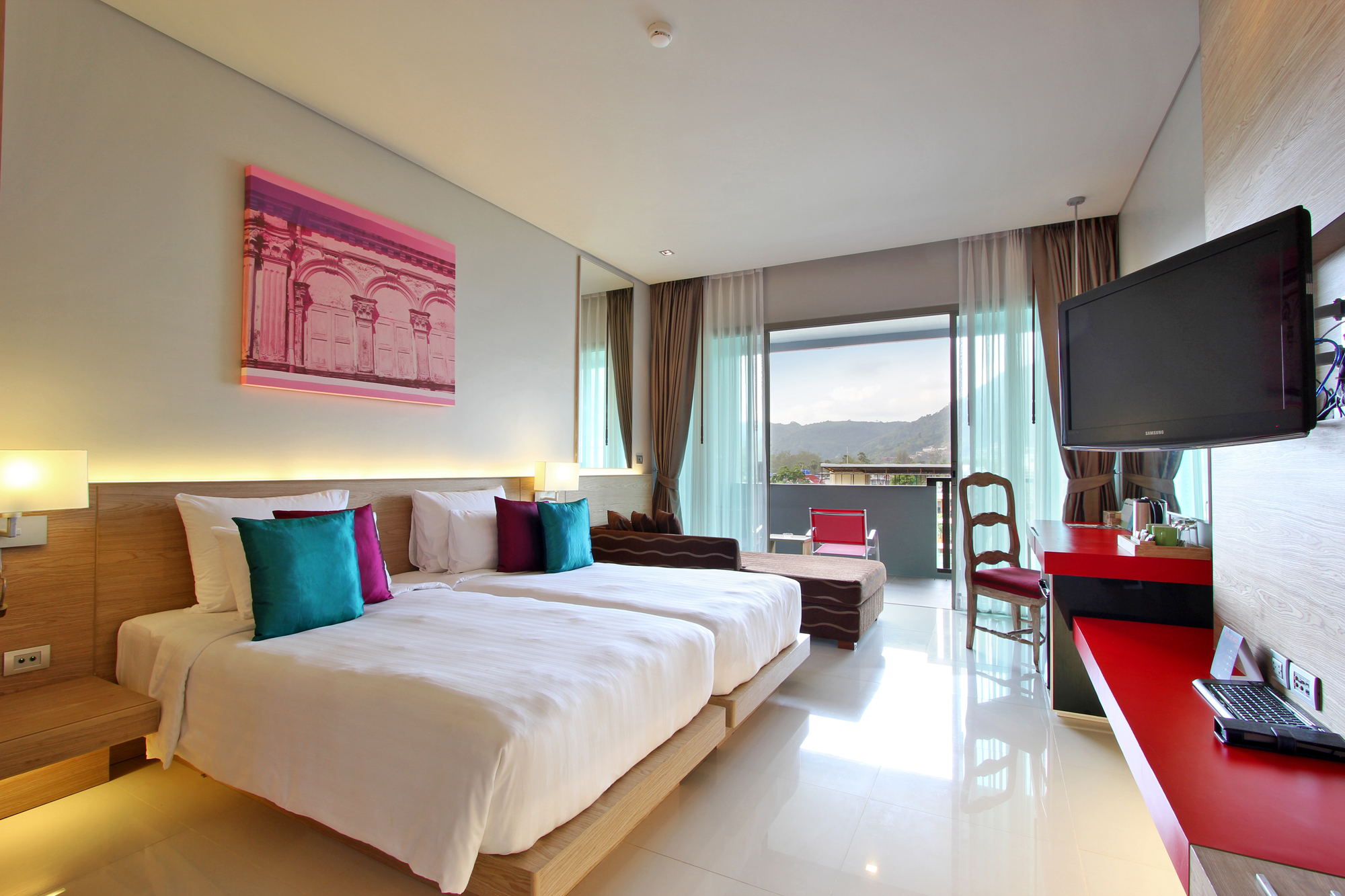 Double or Twin Deluxe