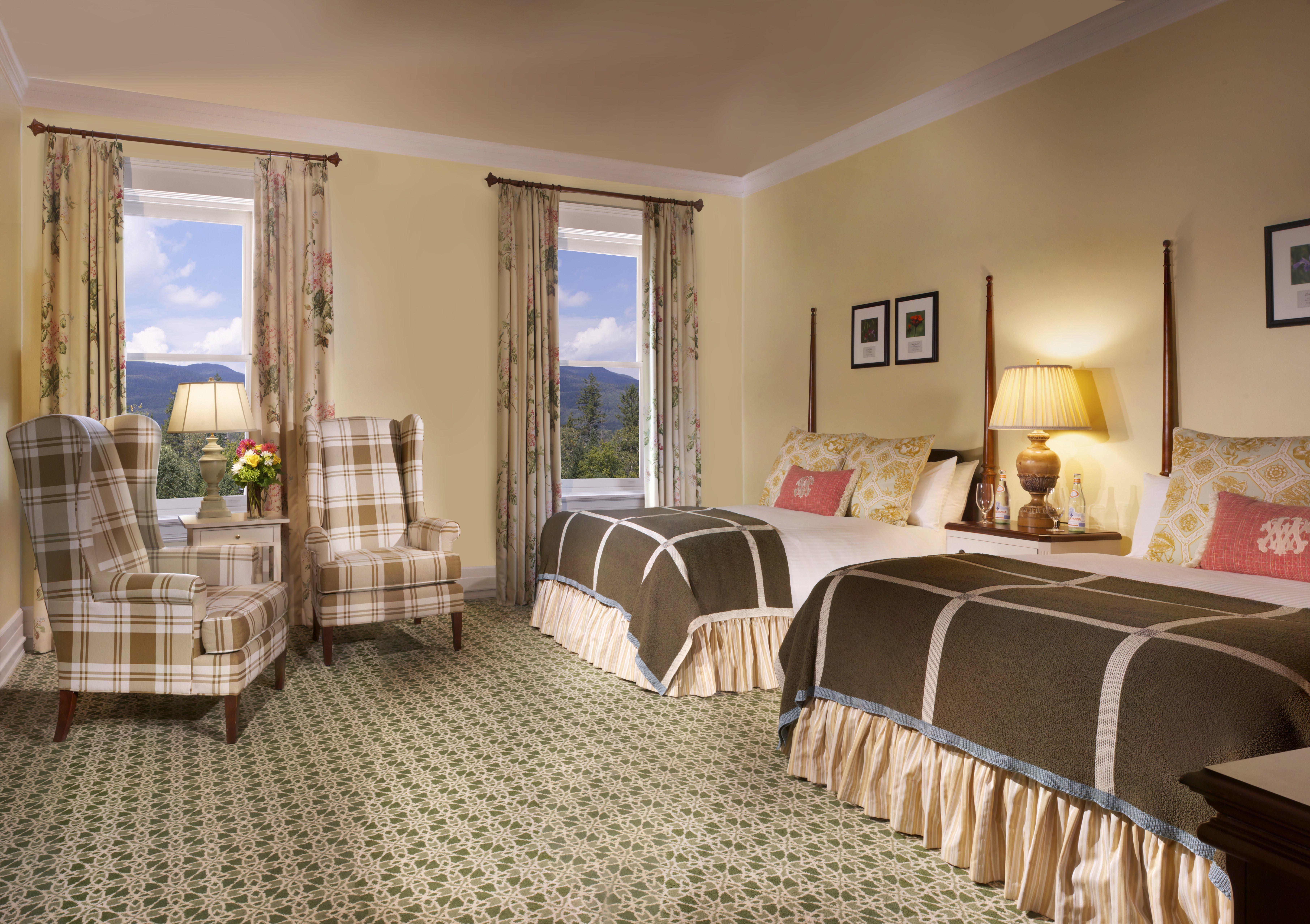 Double Deluxe Two Queen Beds