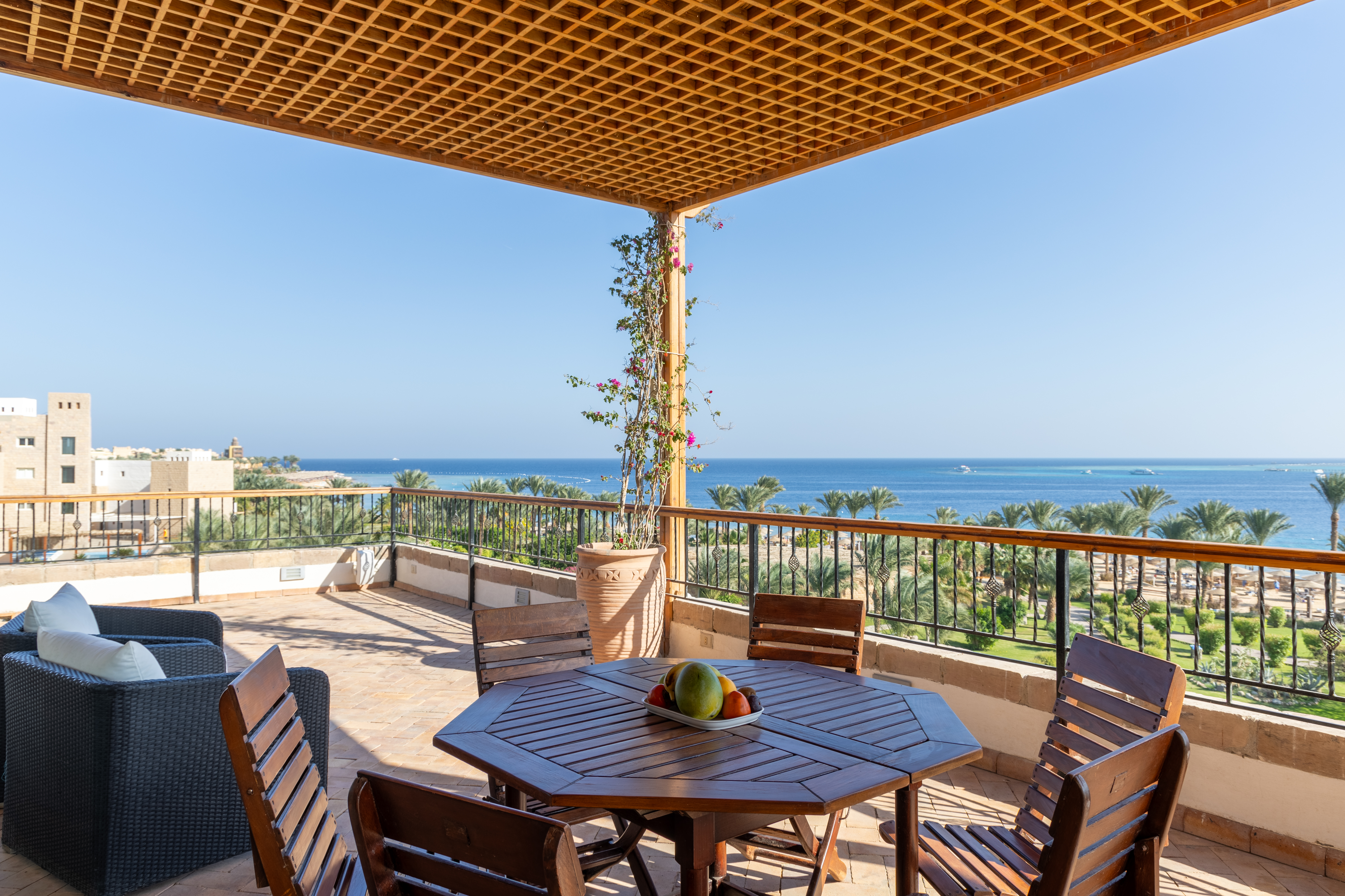 Apartment Capacity 6