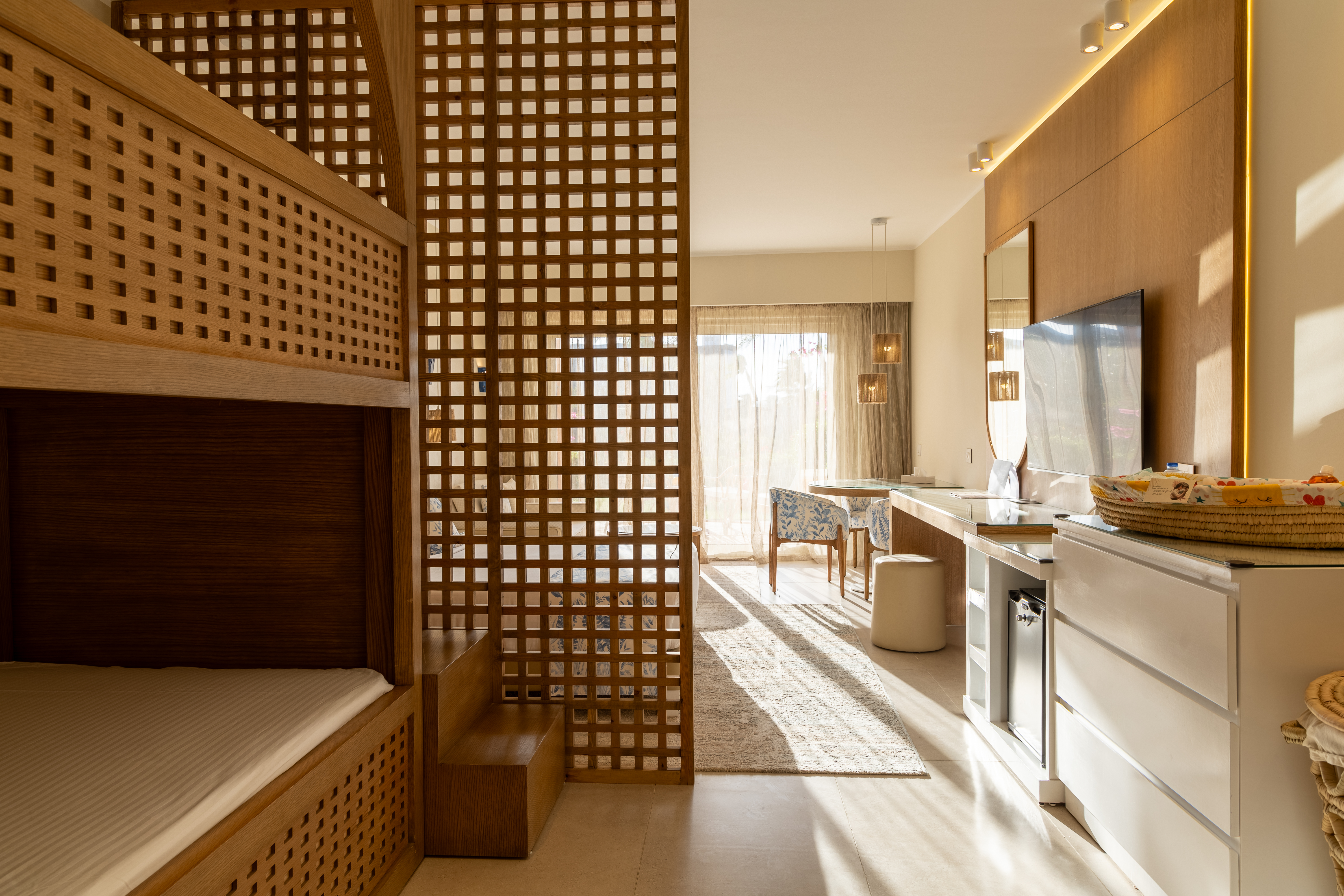 Double Deluxe Side Sea View