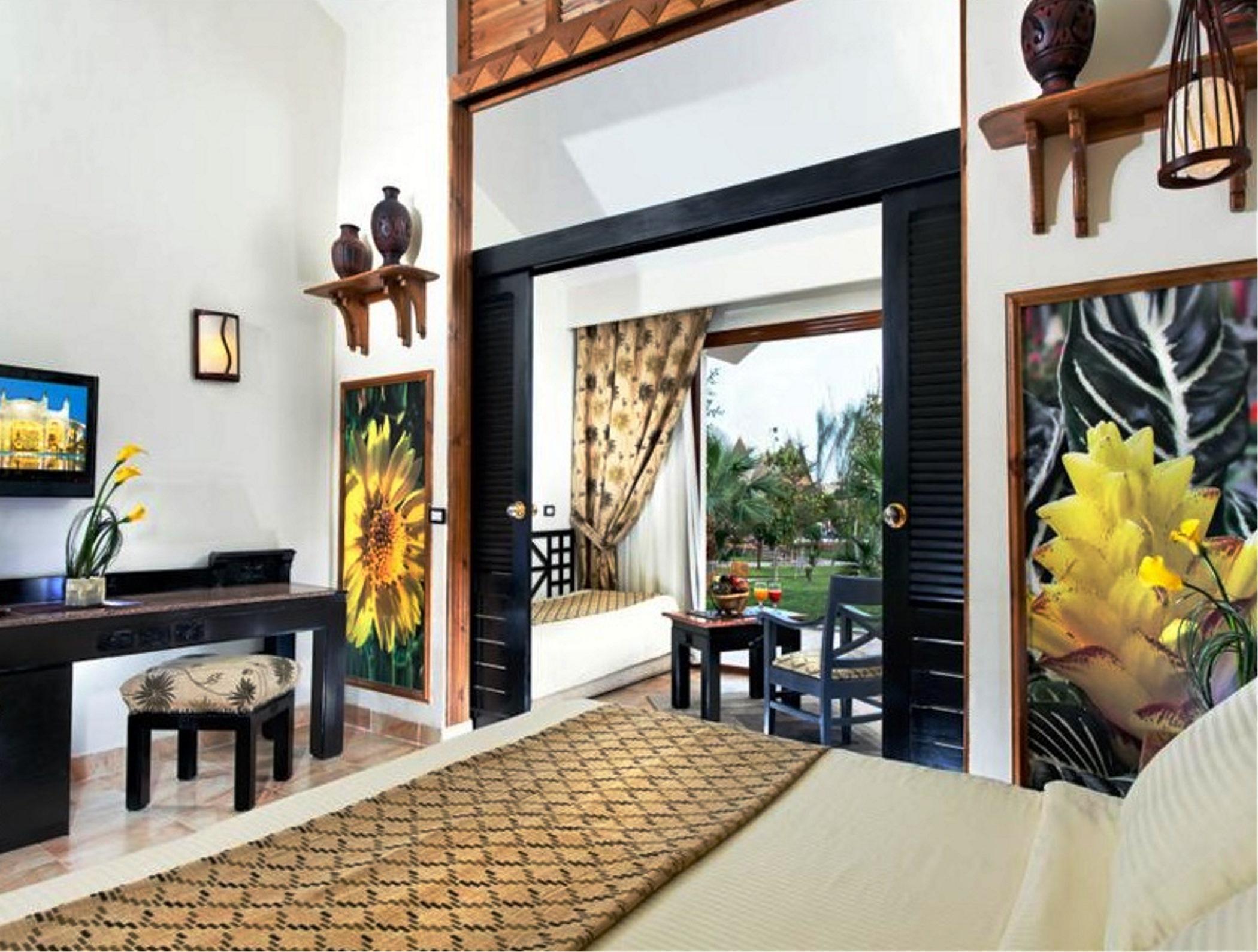 Bungalow Garden View