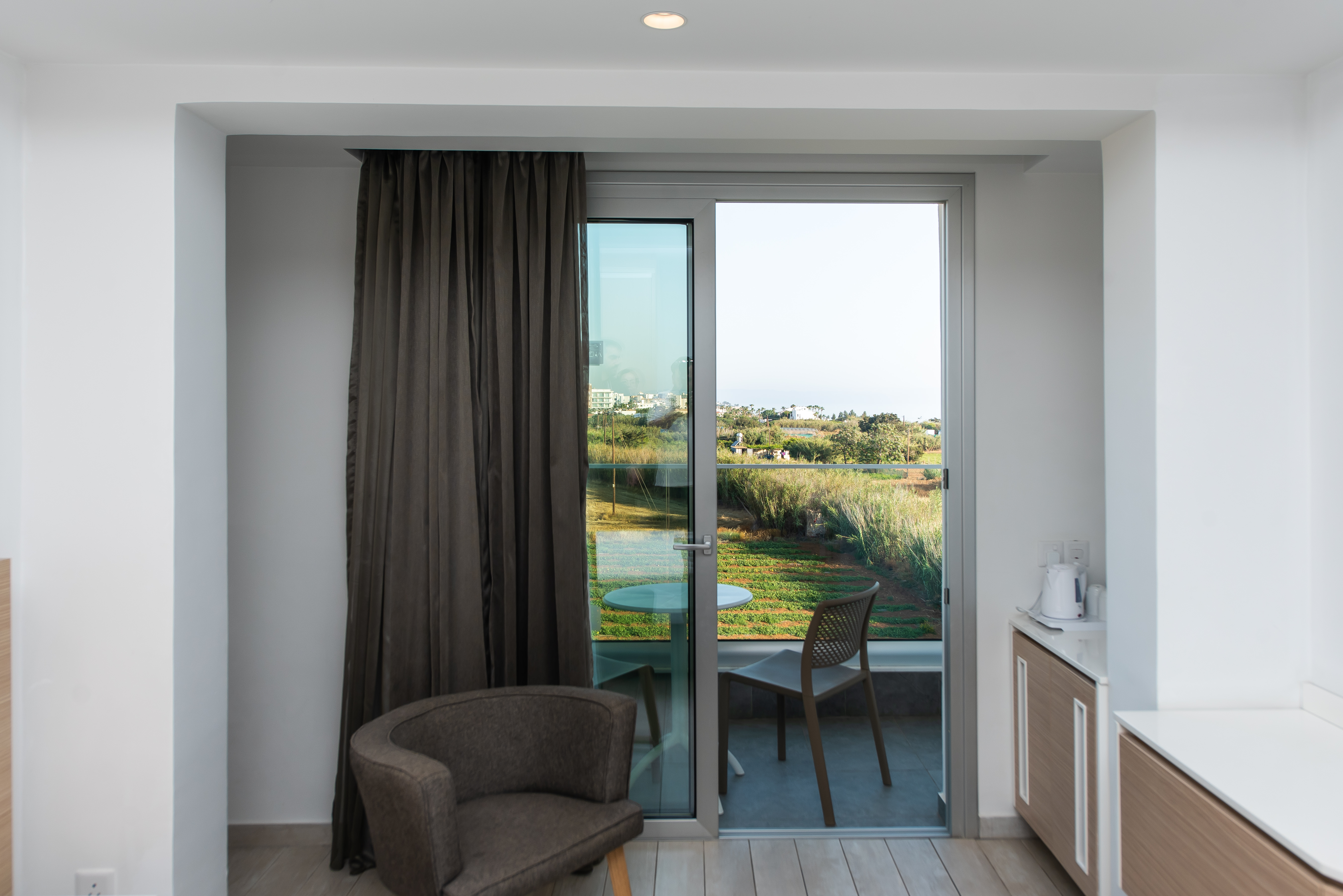 Double or Twin Side Sea View