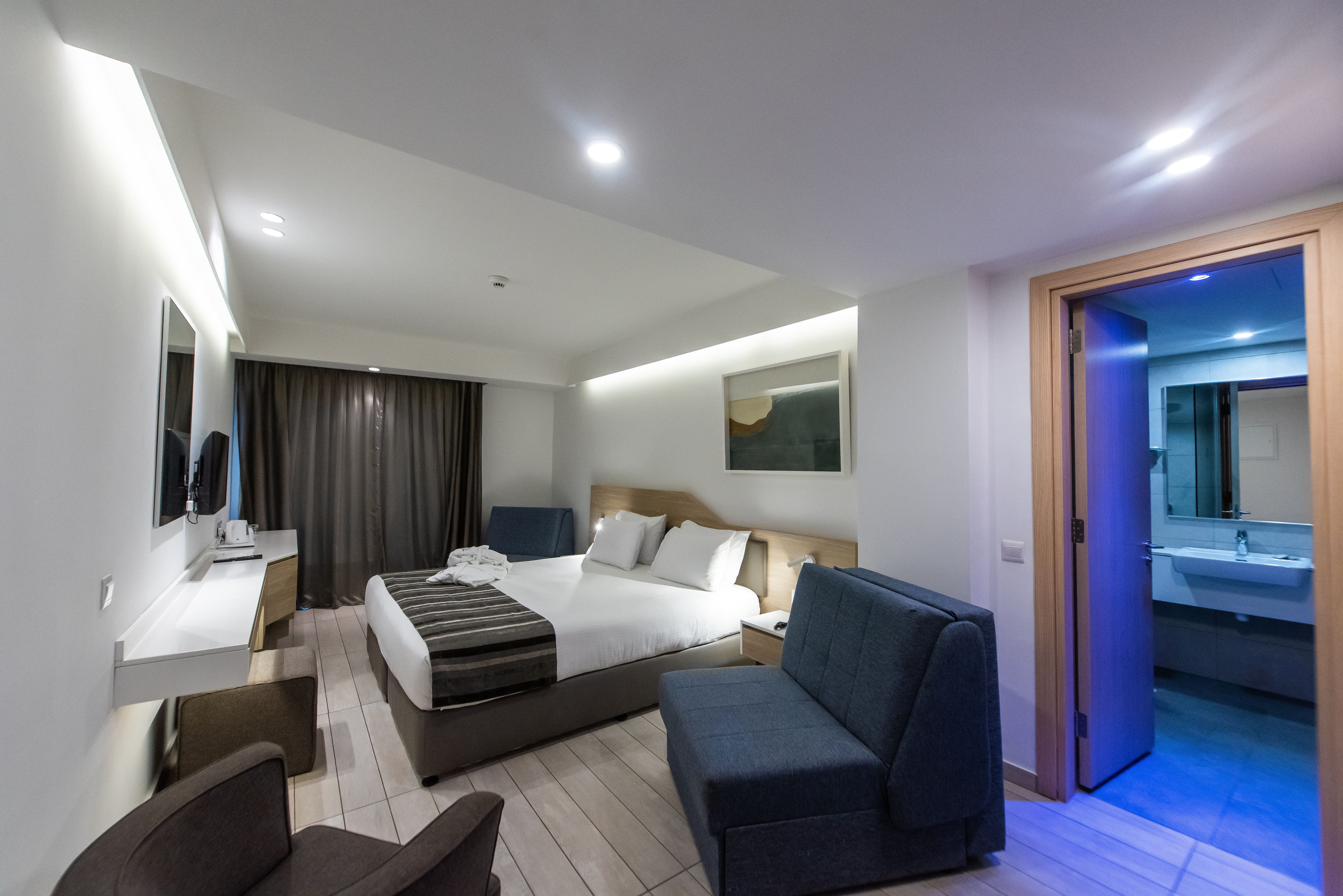 Double or Twin Superior Sea View