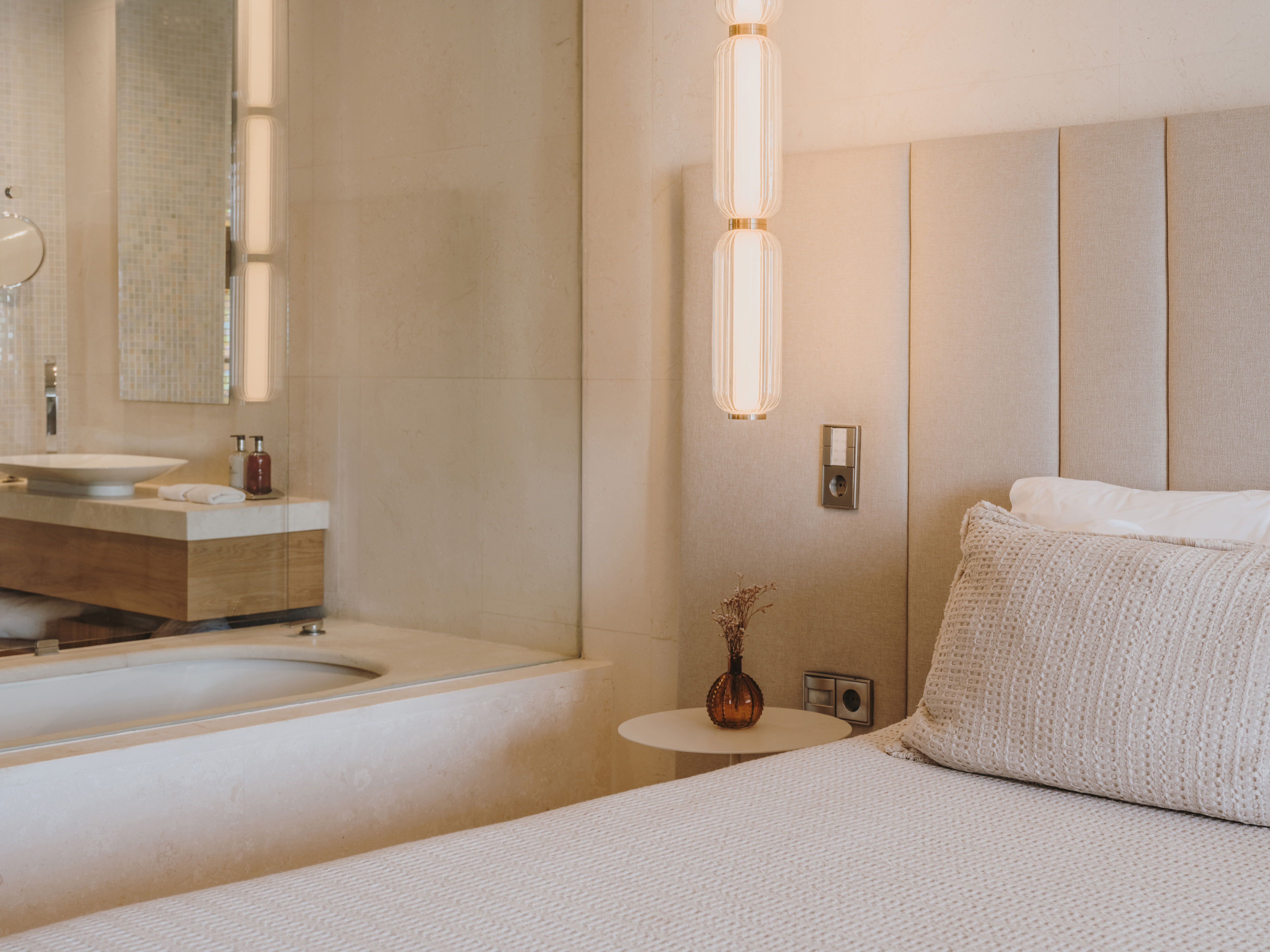 Double or Twin Deluxe