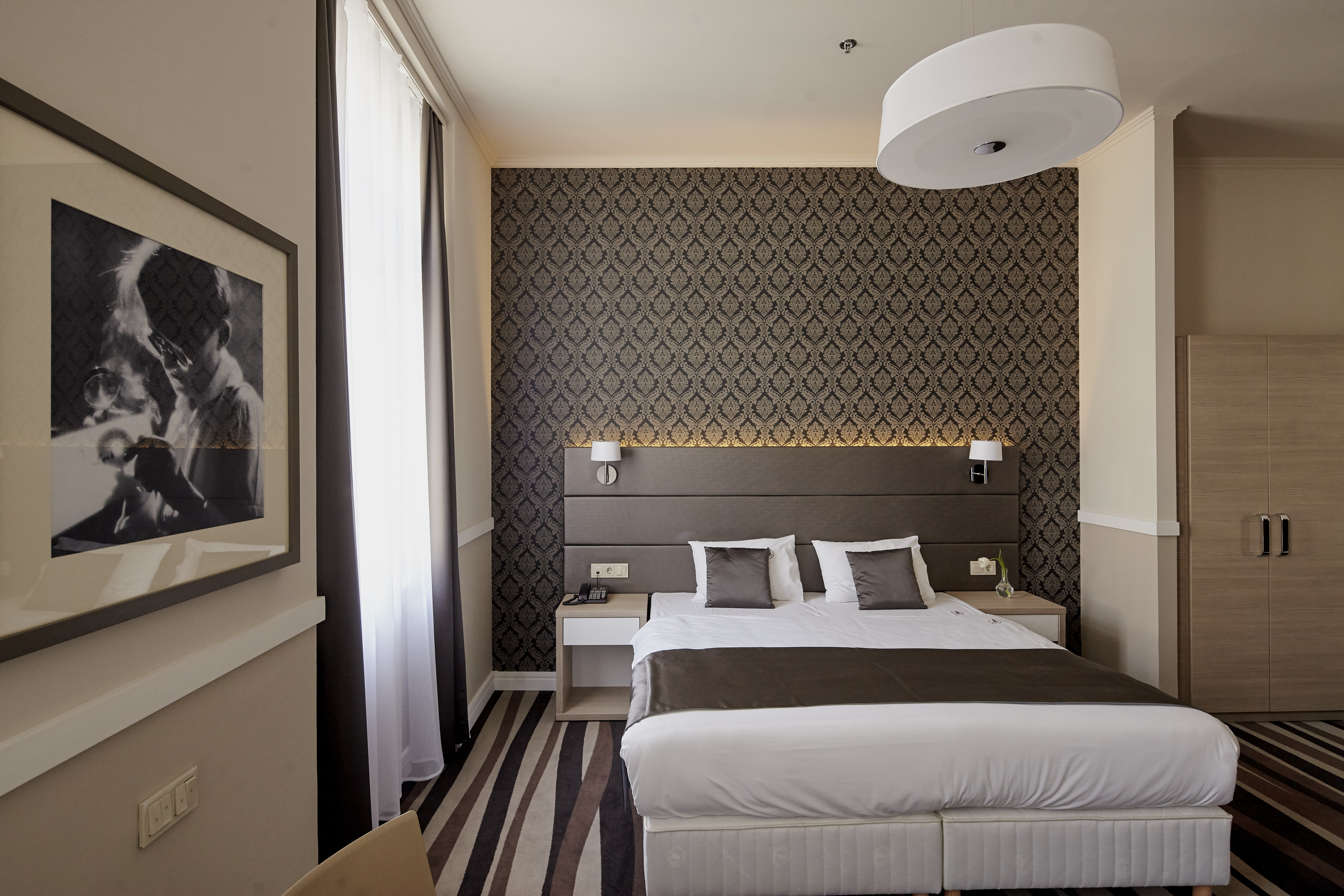 Double or Twin Deluxe