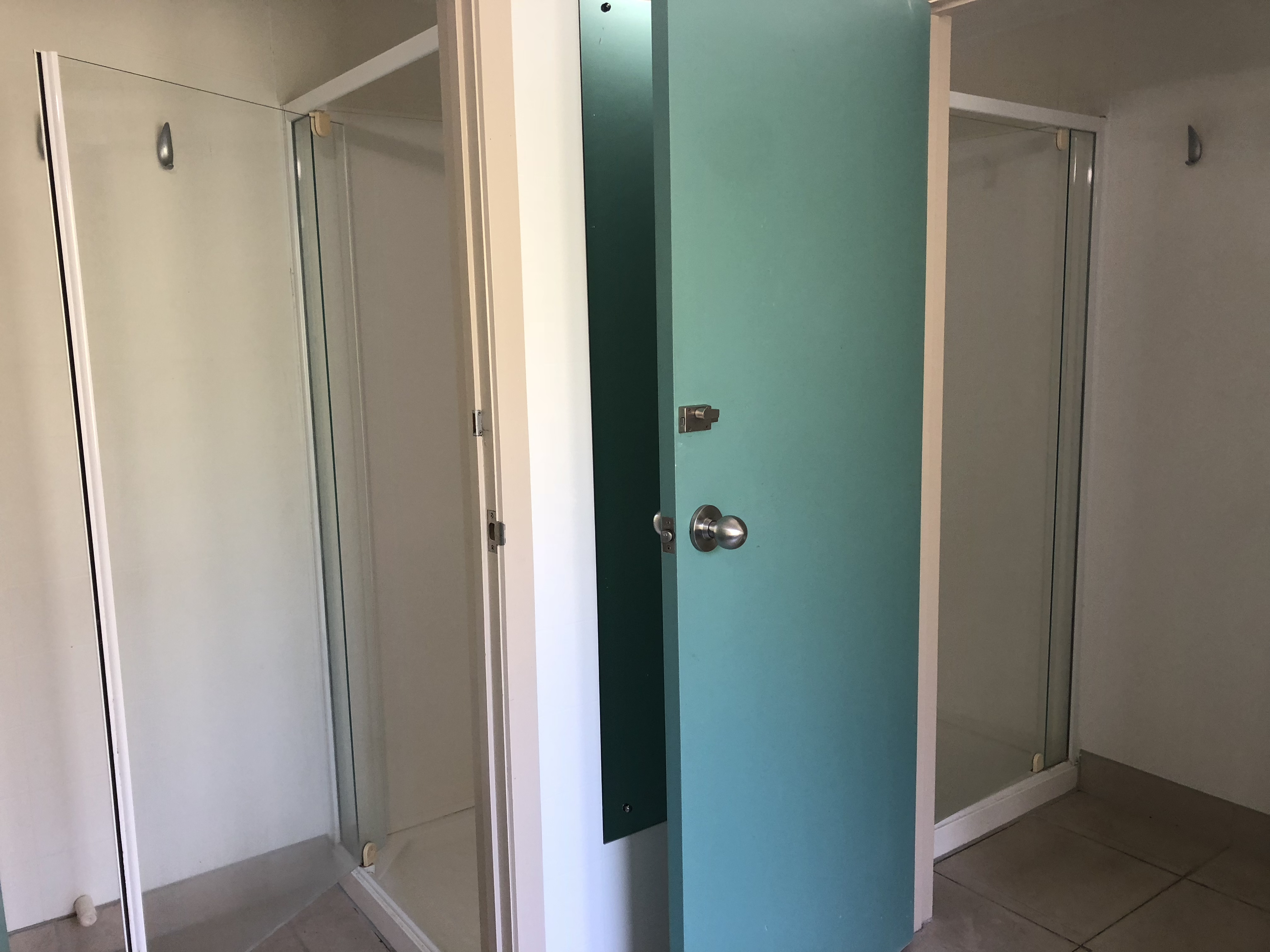 Triple with Shared Bathroom