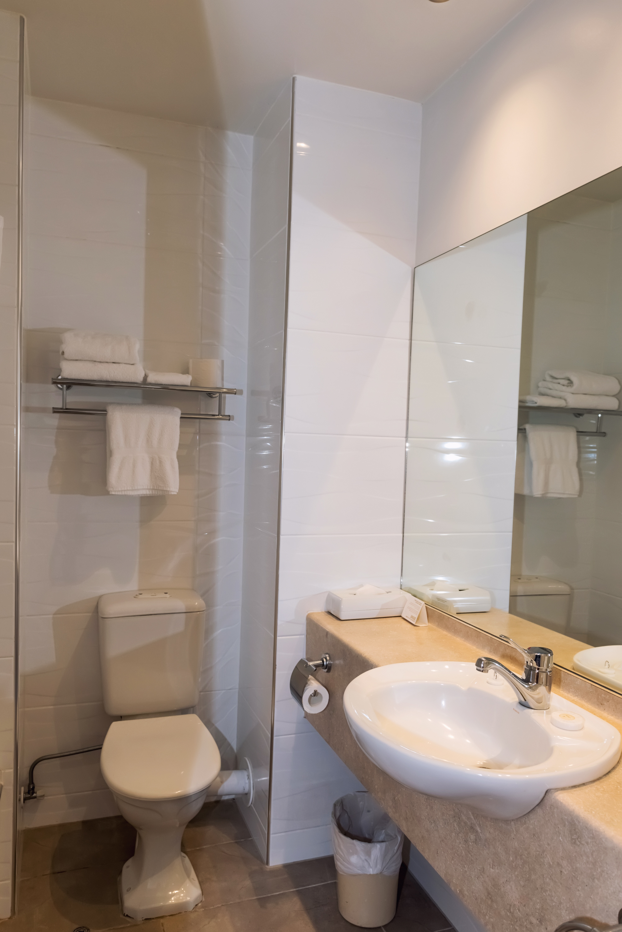 Double Deluxe King Bed