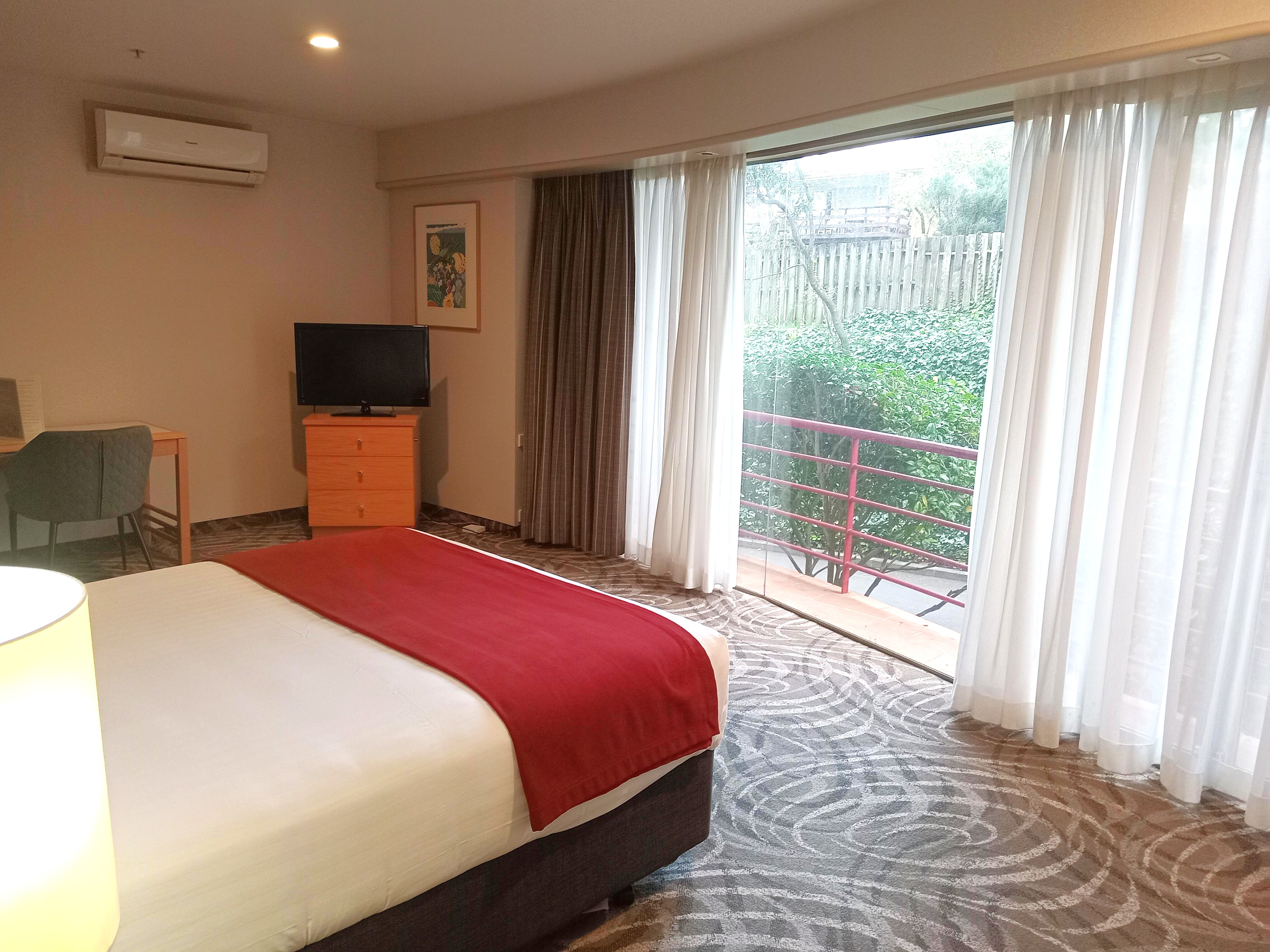 Double Queen Size Bed