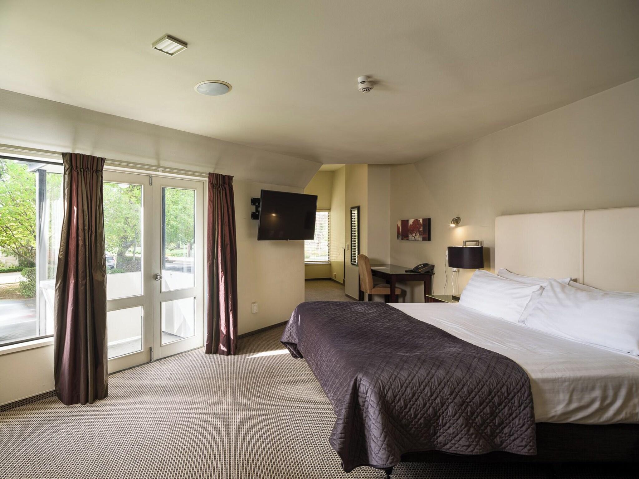 Suite Executive King Bed