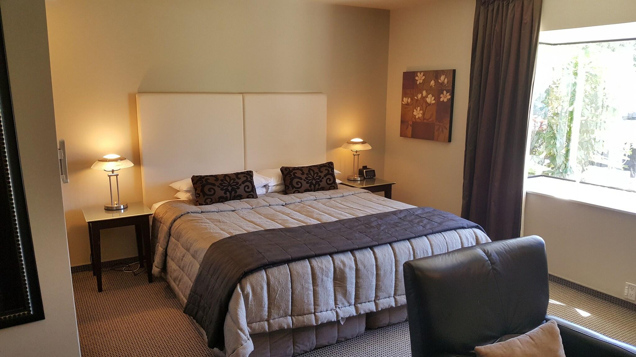 Studio Superior King Bed