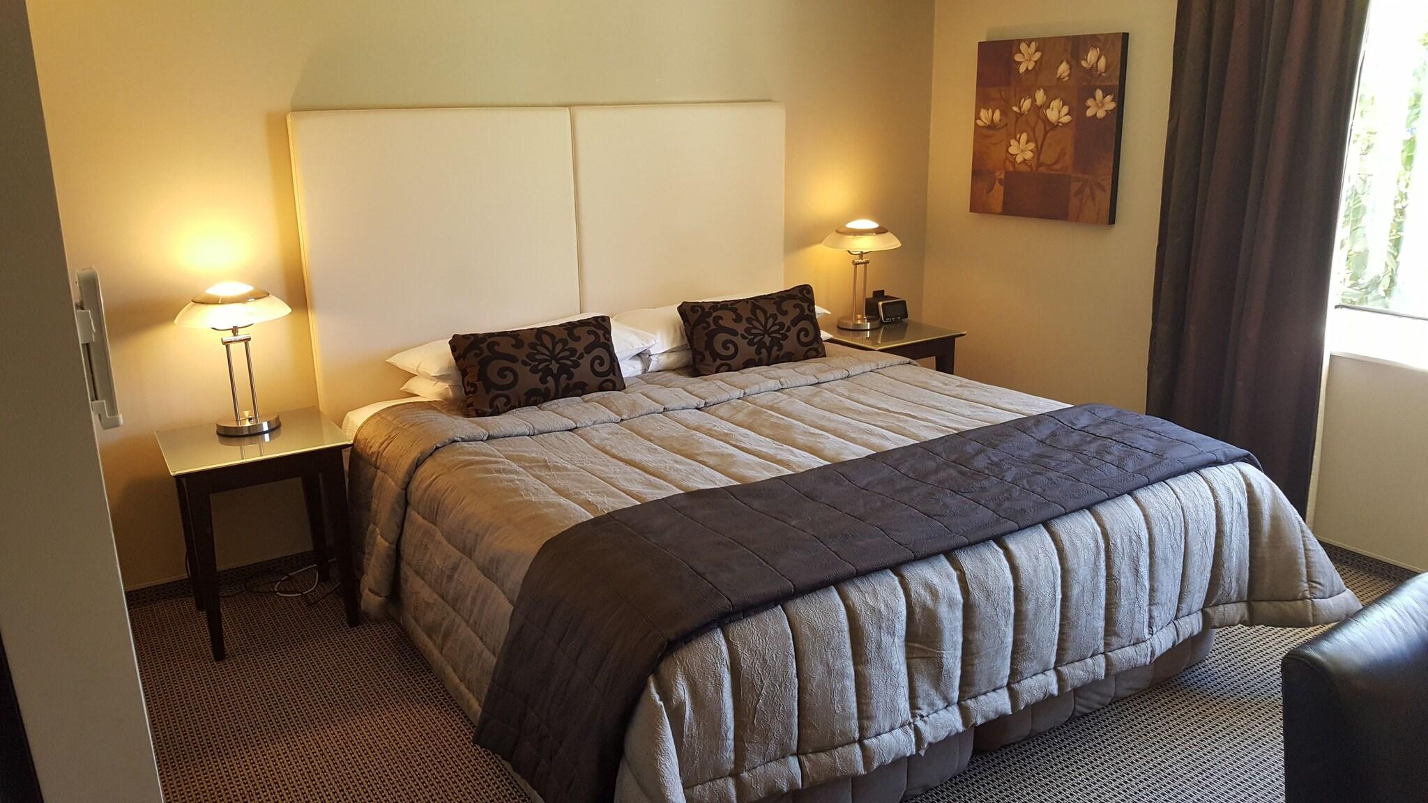 Studio Superior King Bed