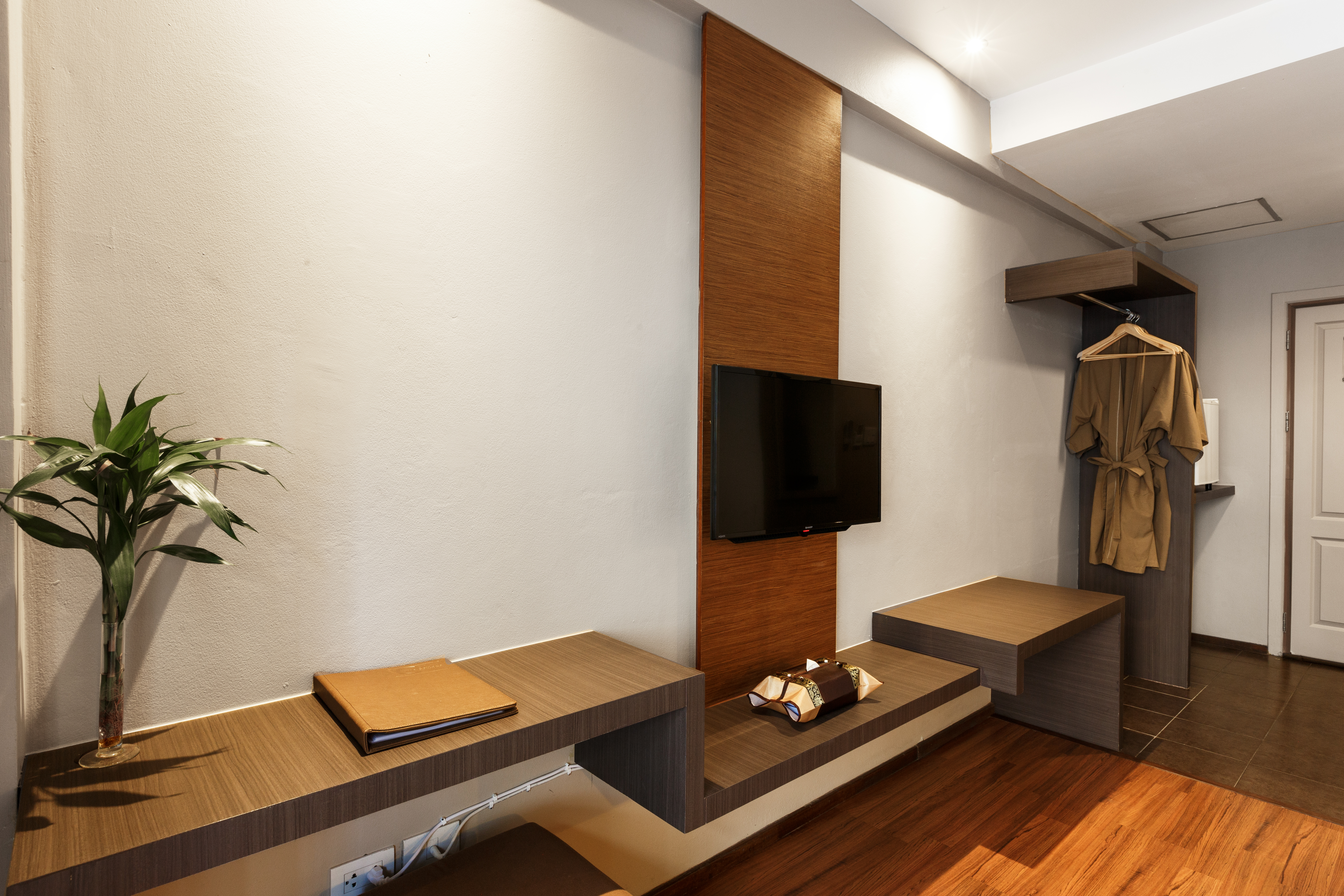 Double or Twin Deluxe