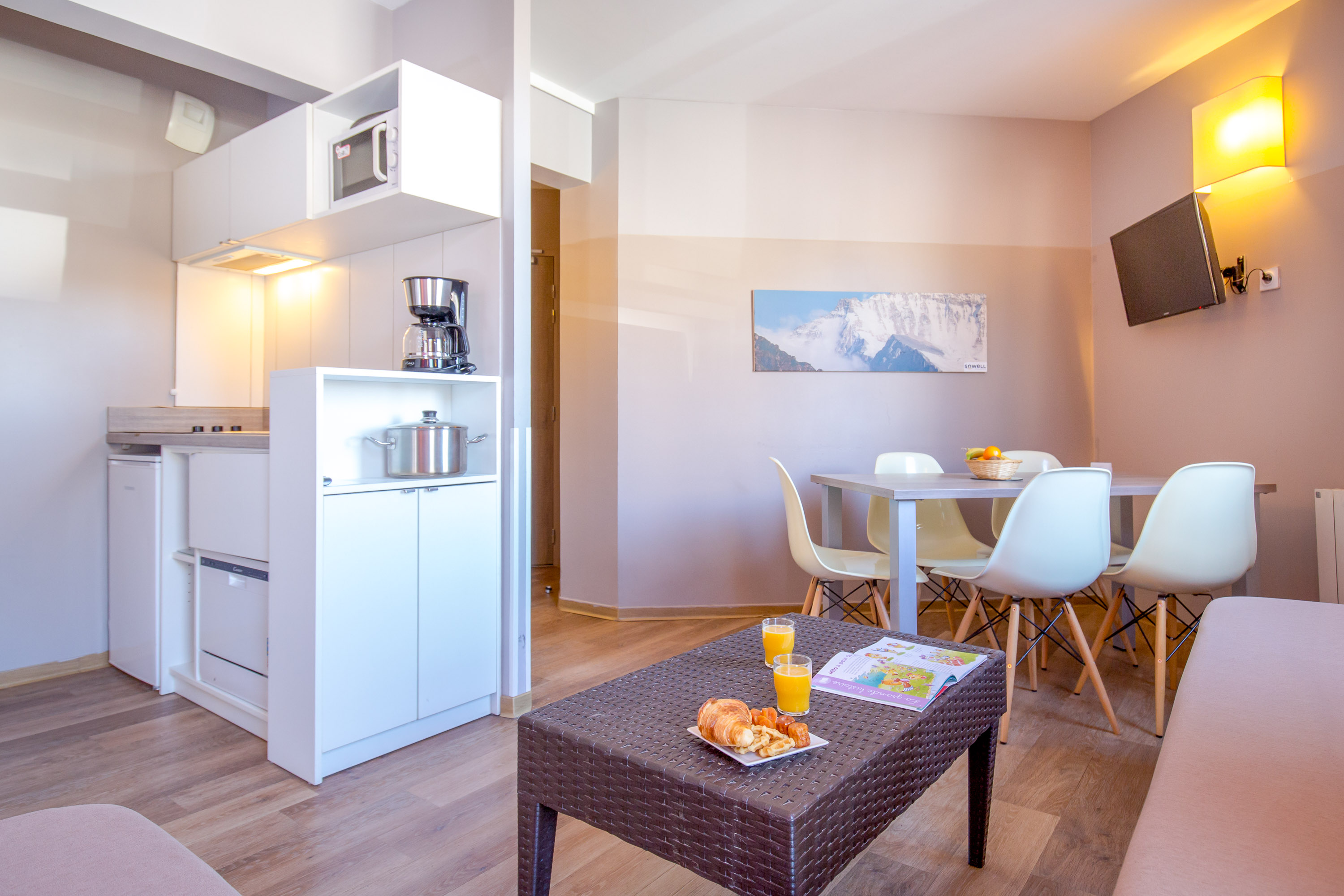 Apartment Capacity 6 One Bedroom