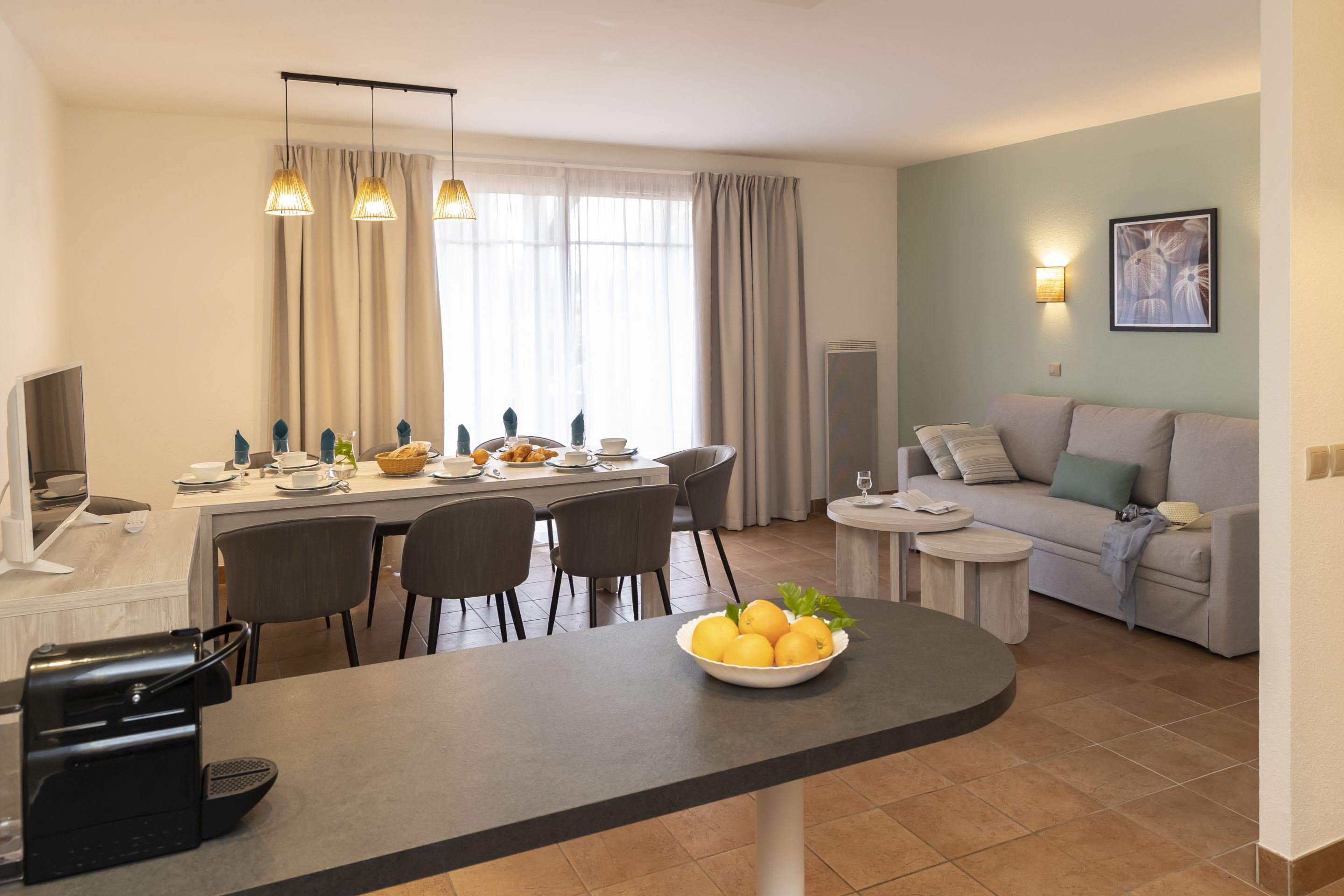 House Capacity 8 Two Bedrooms