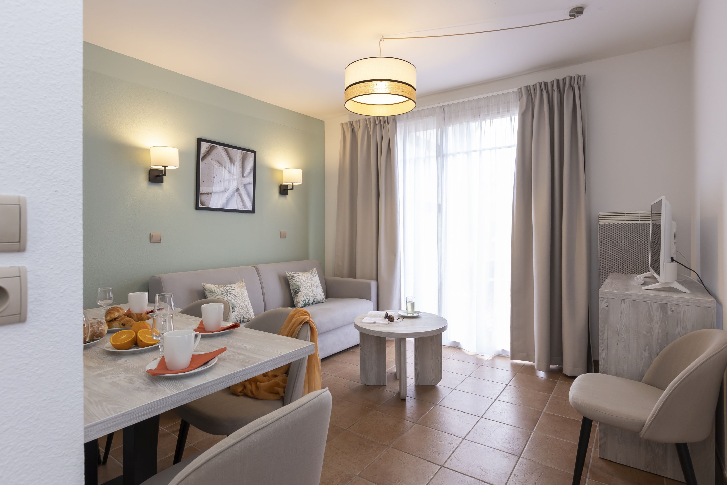 Apartment Capacity 6 Two Bedrooms