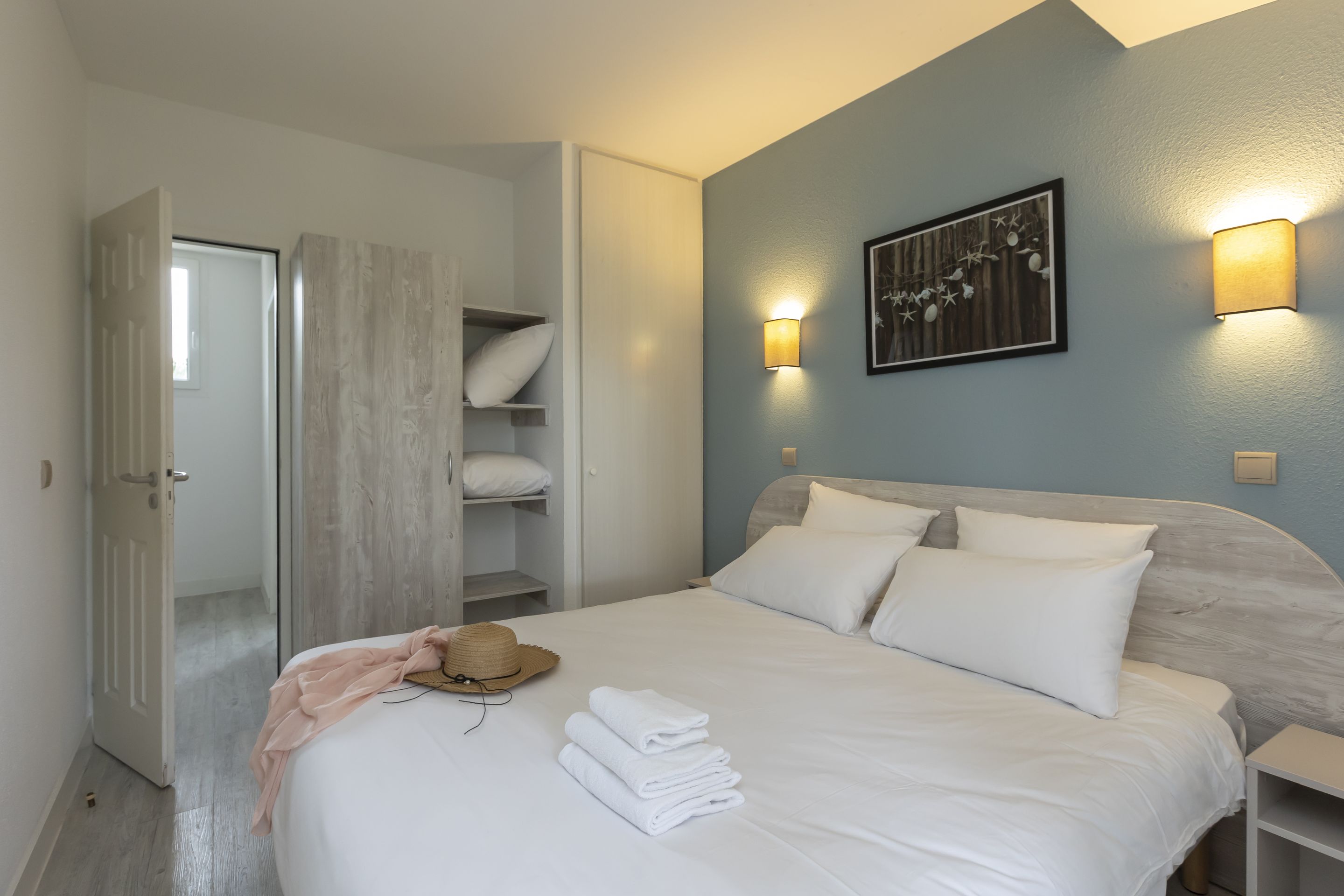 House Capacity 8 Two Bedrooms