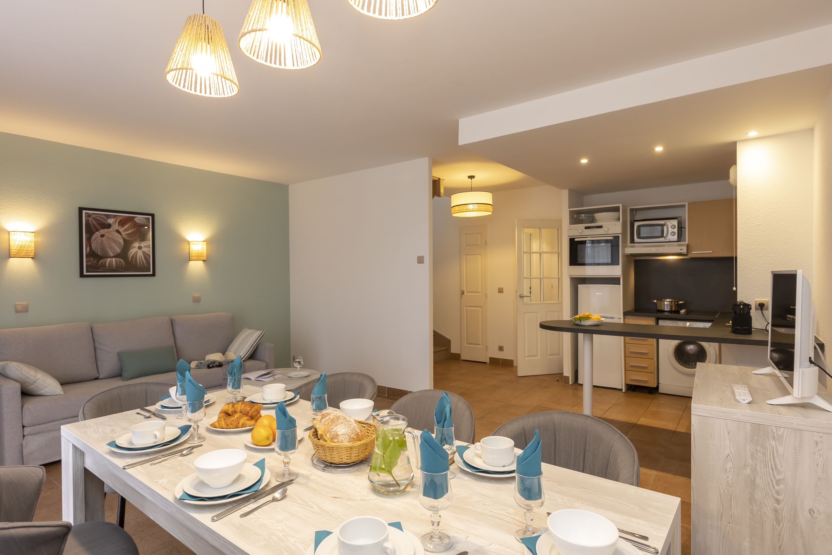 House Capacity 8 Two Bedrooms