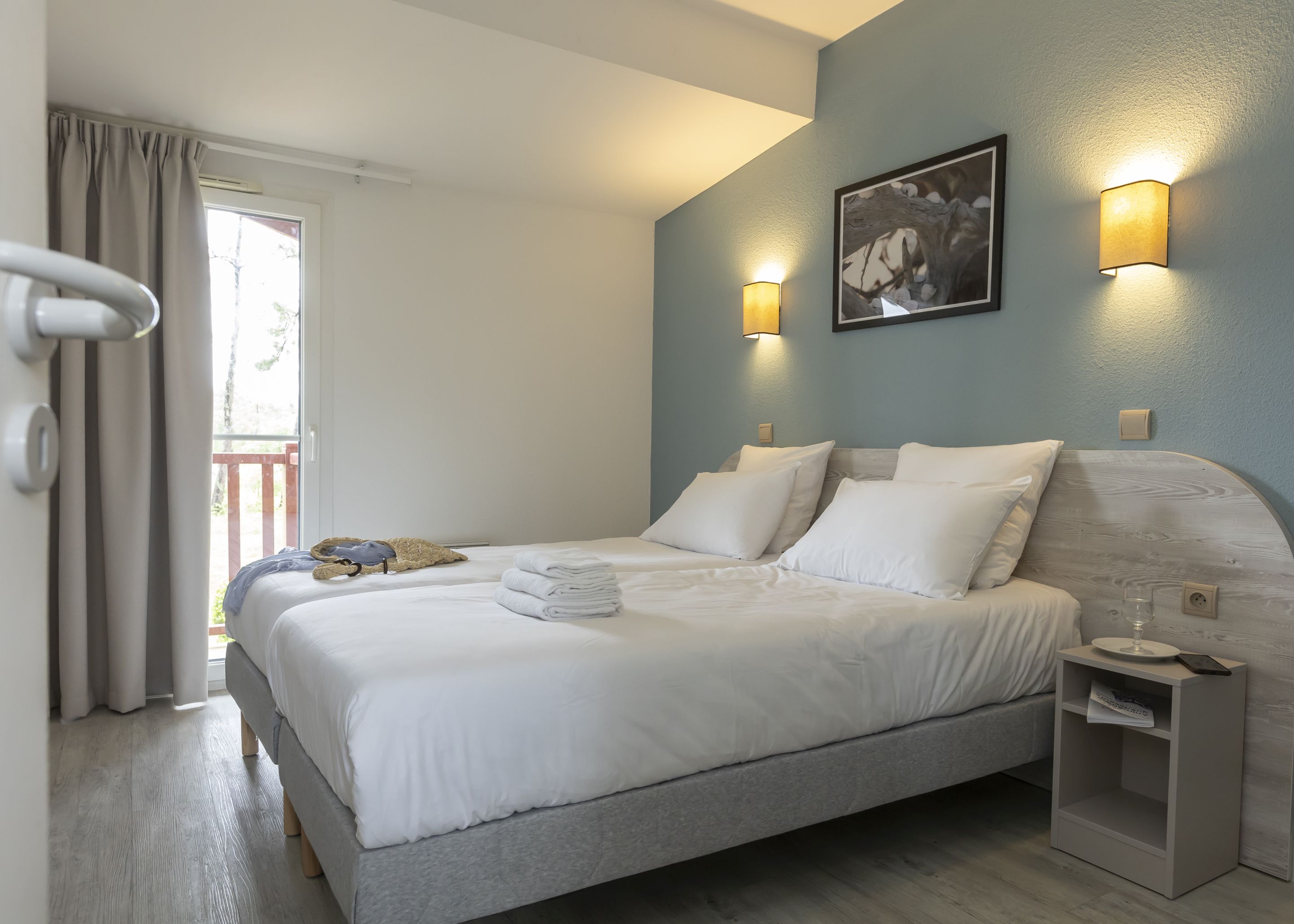 House Capacity 8 Two Bedrooms