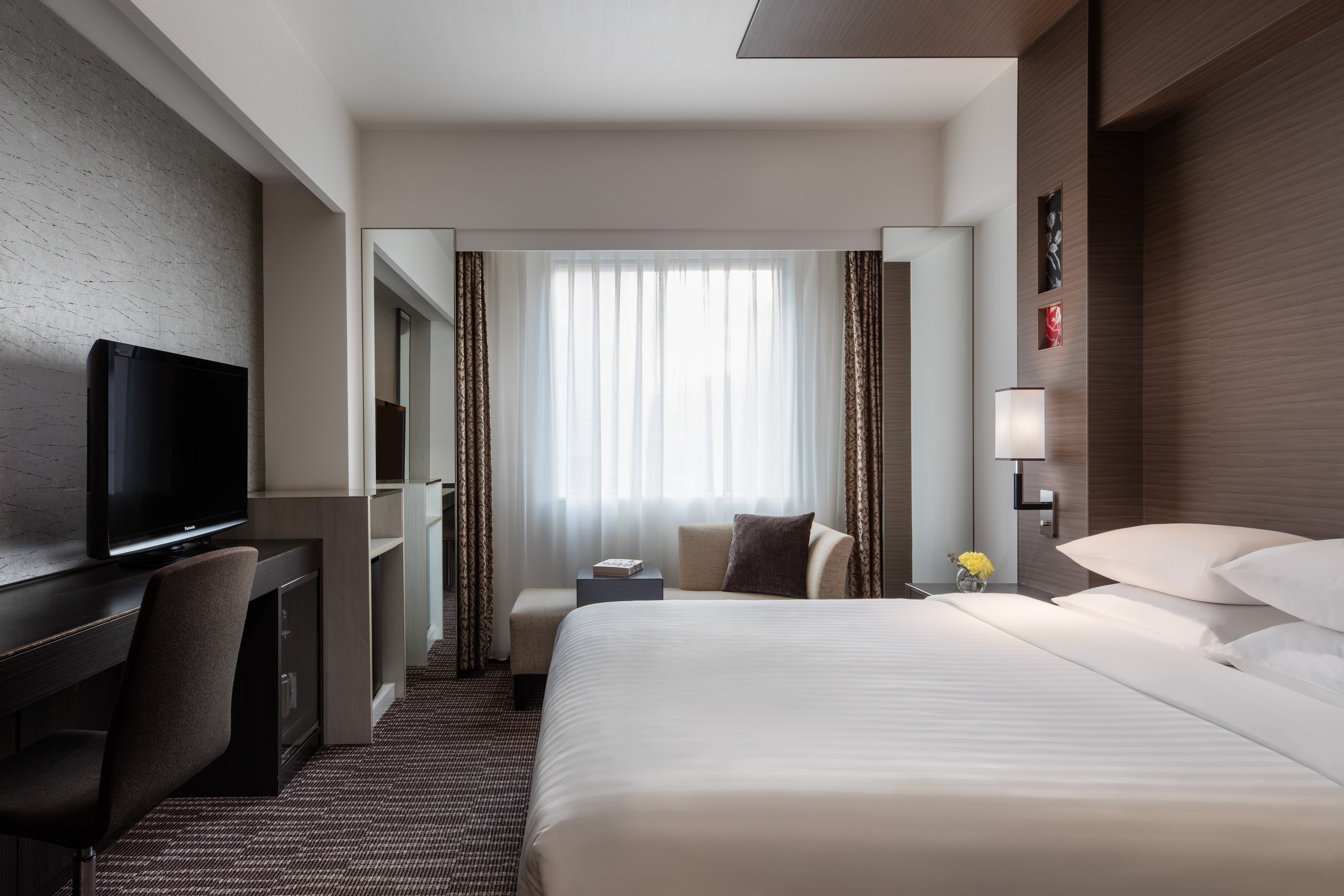 Double King Size Bed