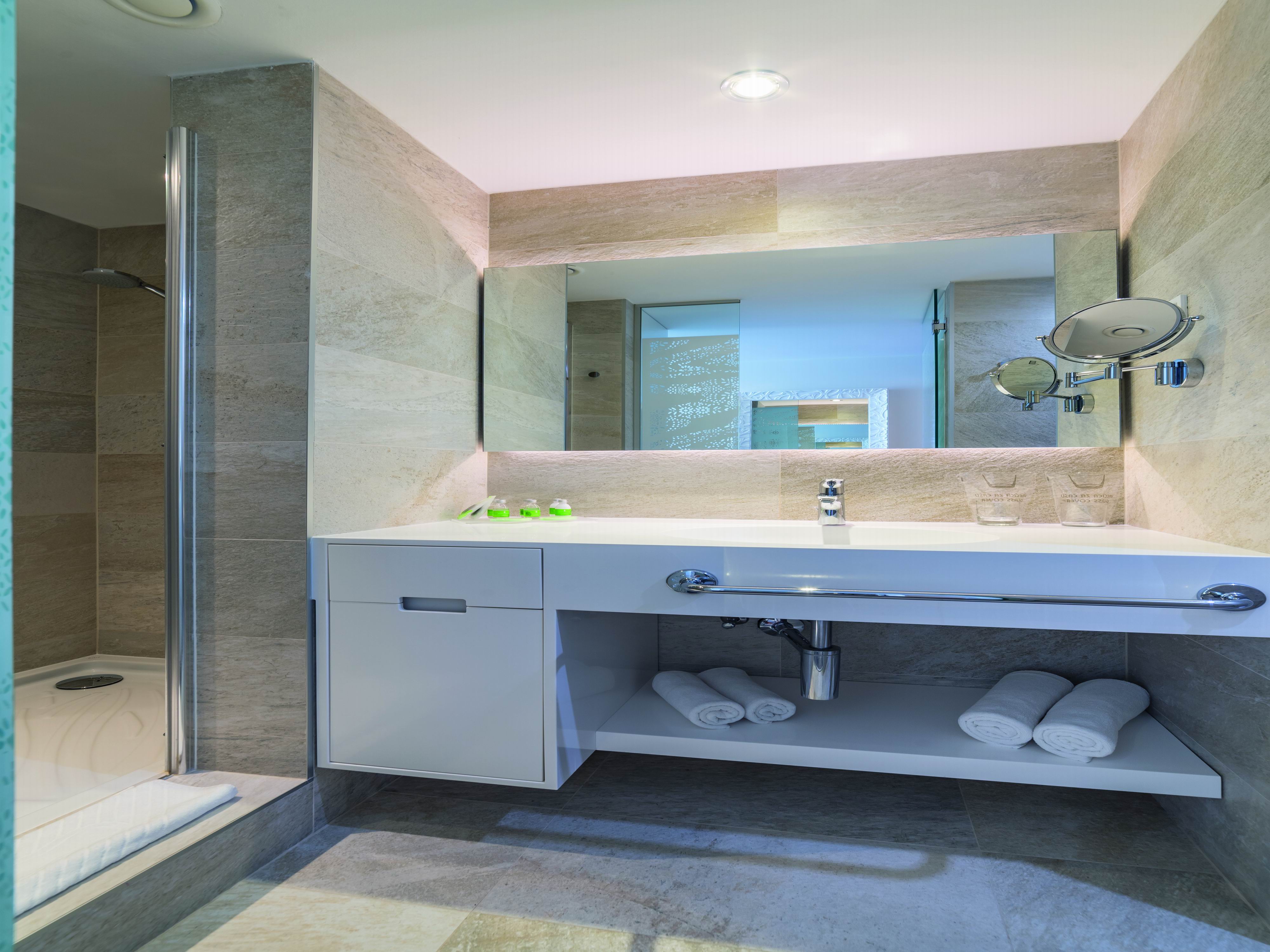 Family Room Garden View