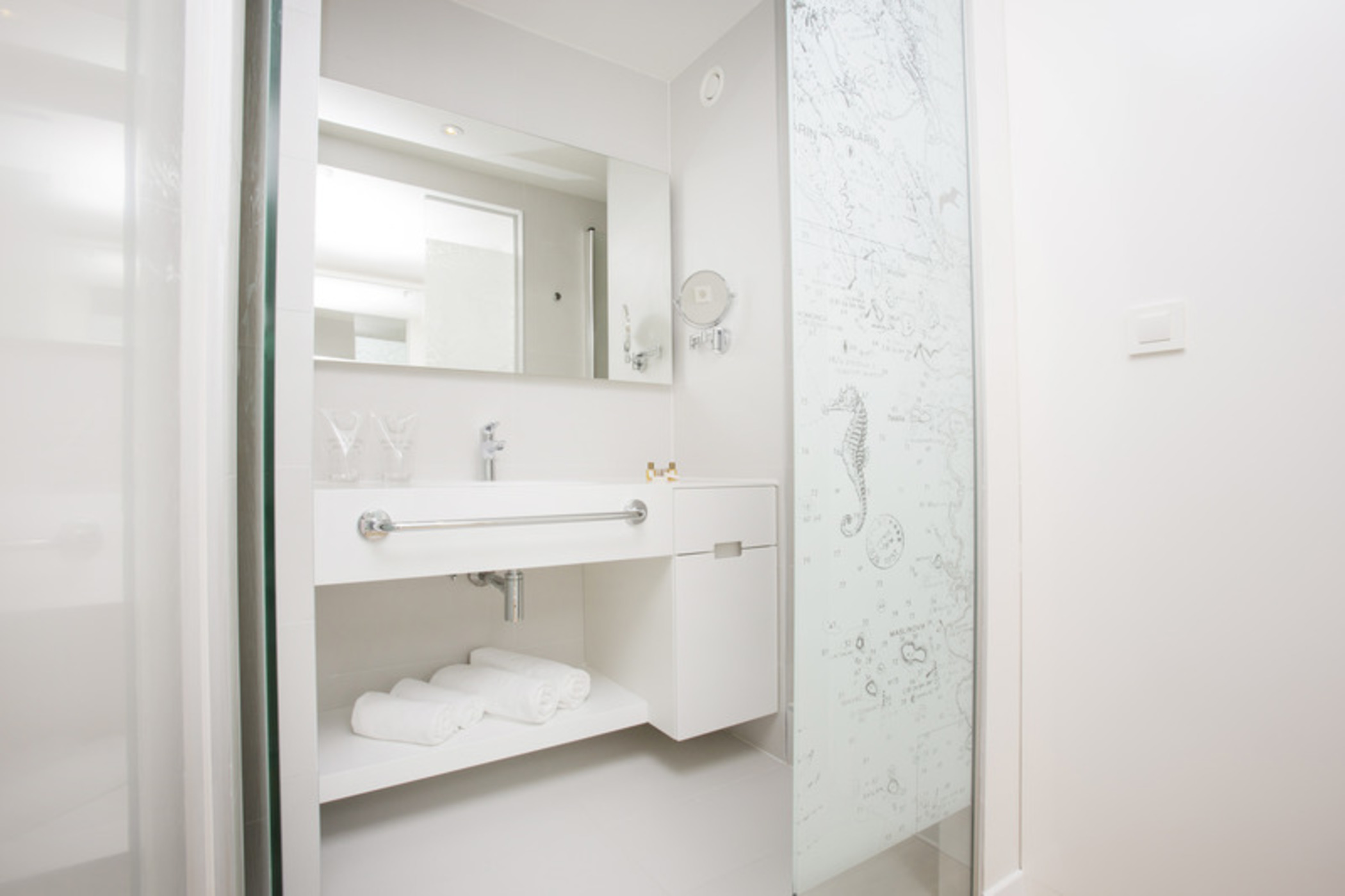 Double or Twin Standard