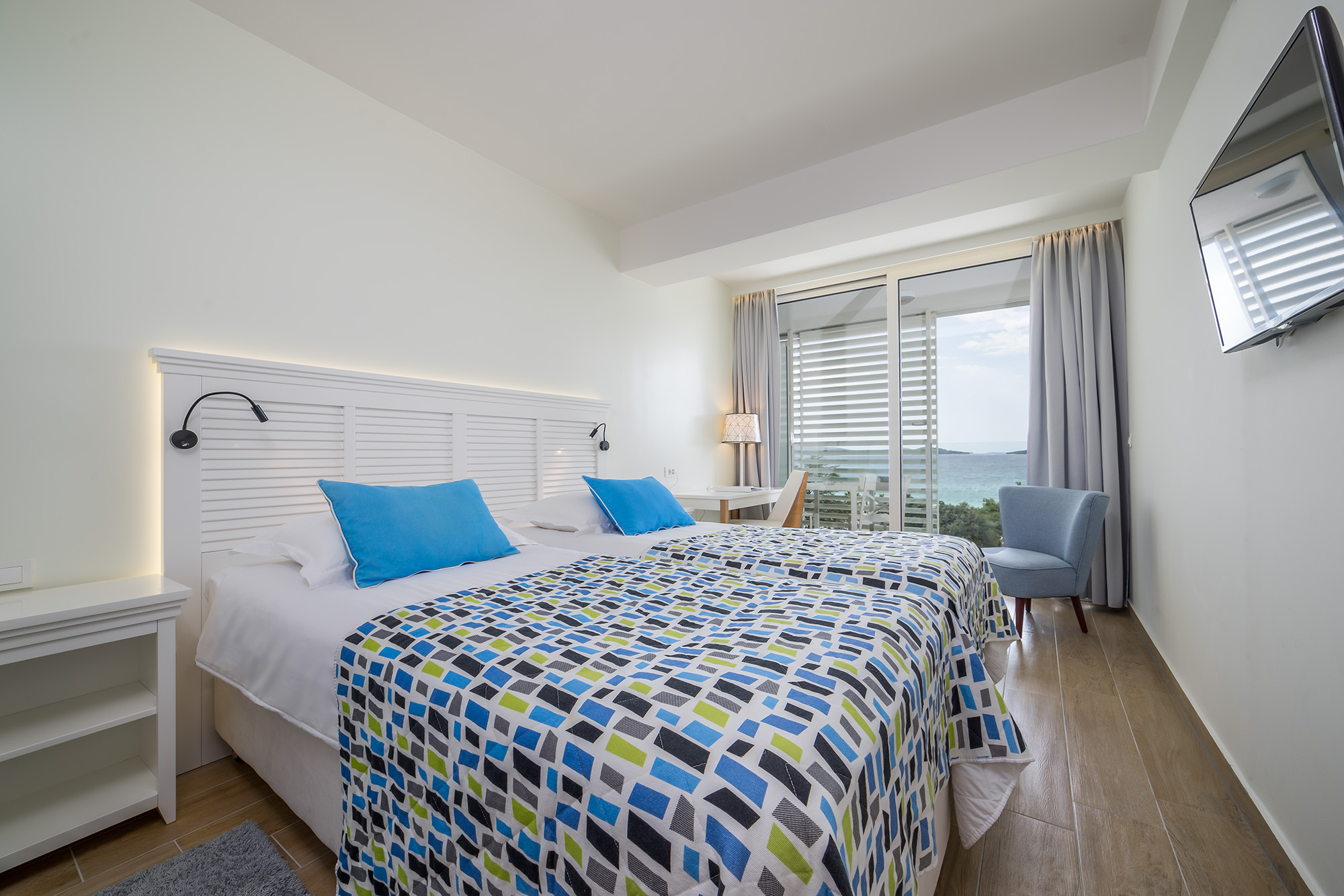 Double Single Sea View with Balcony