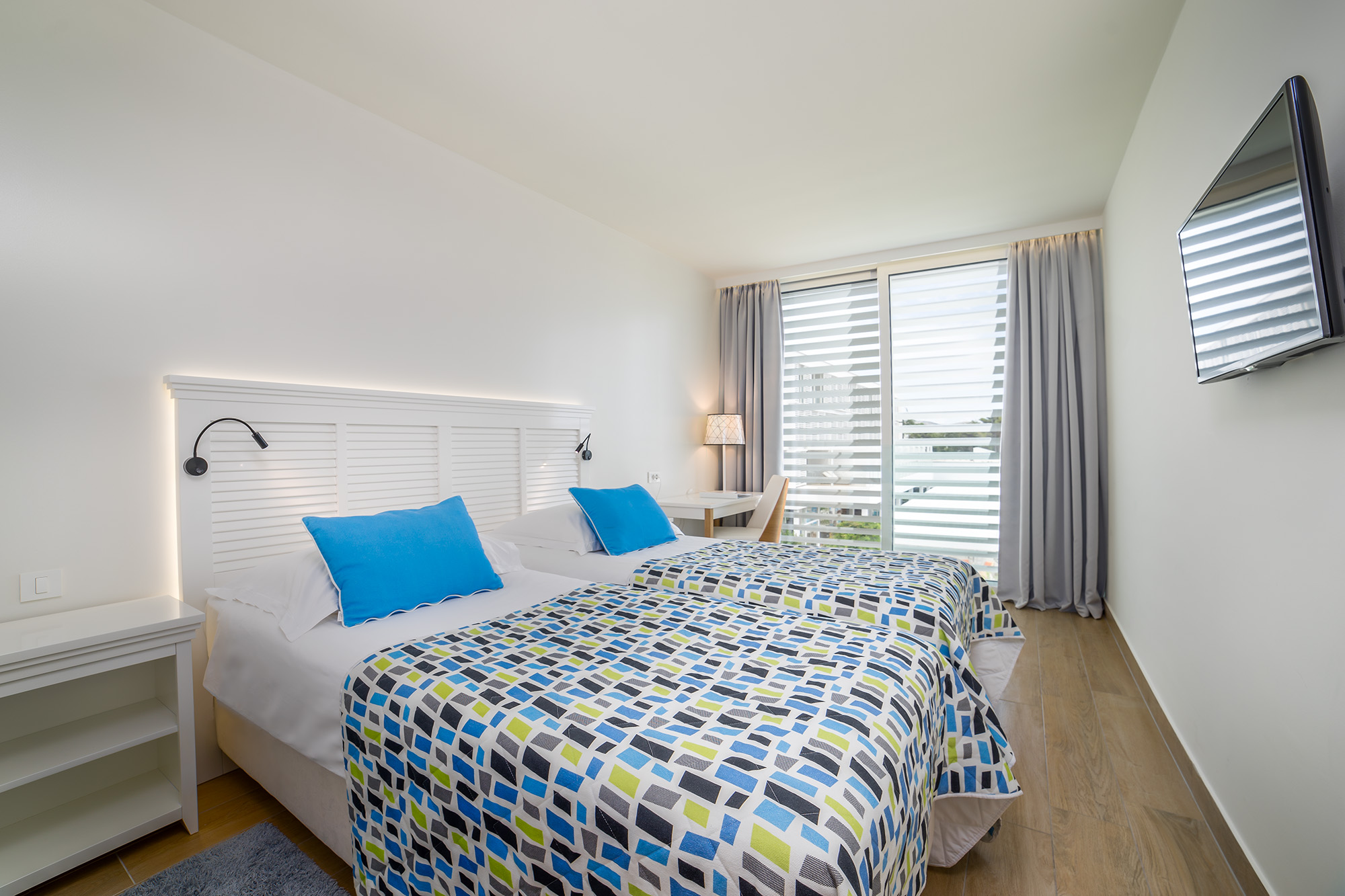 Double or Twin Sea View