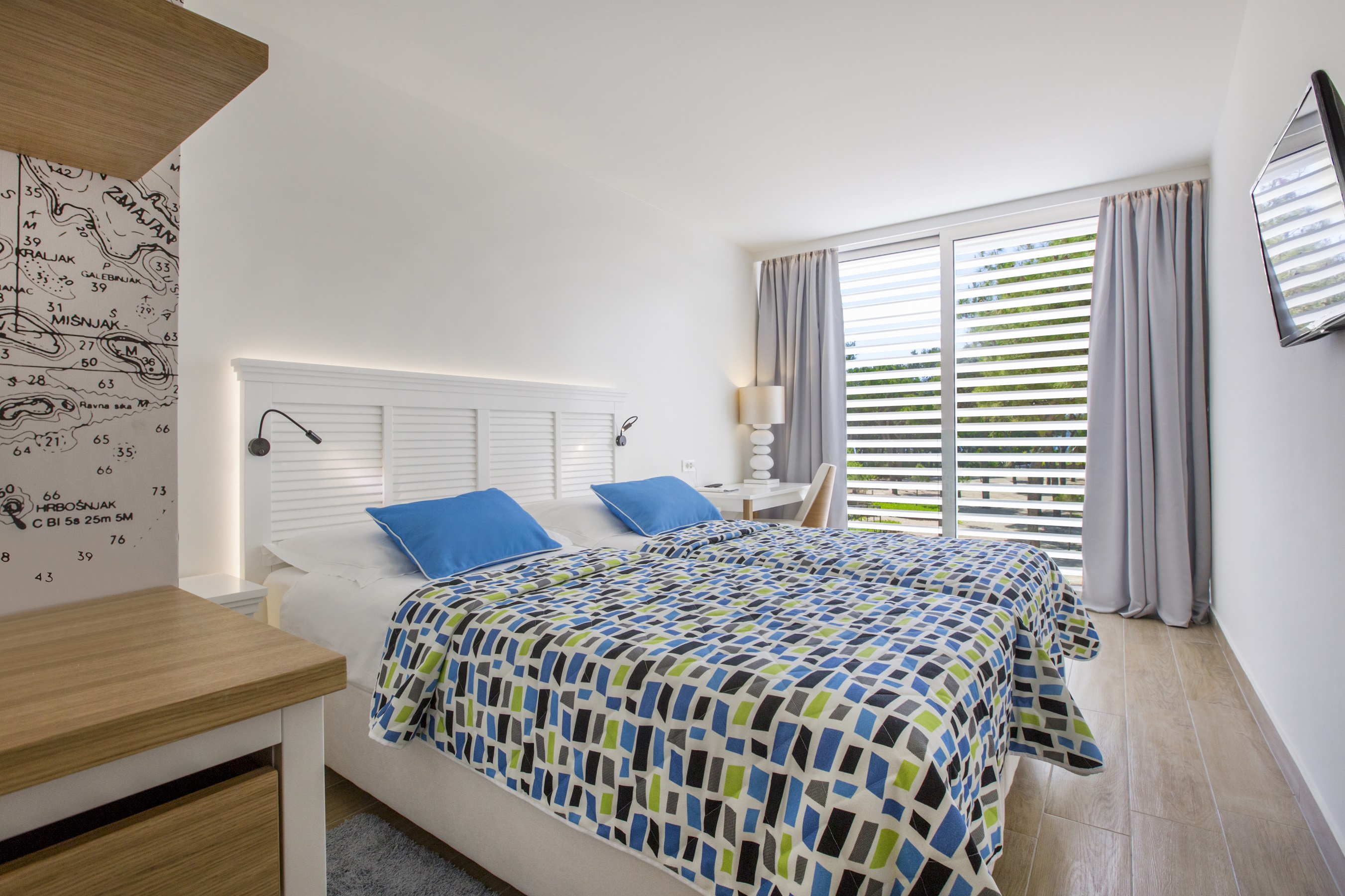 Double Single Garden View