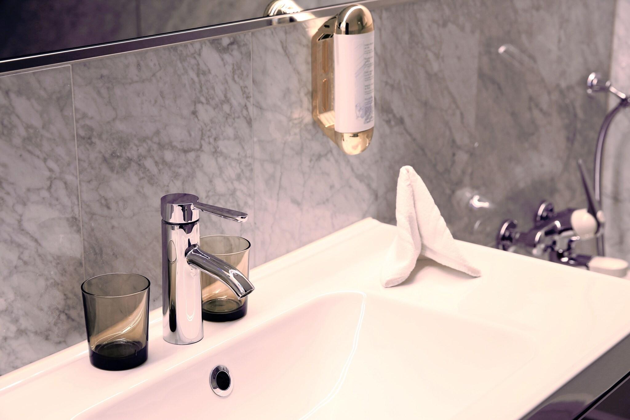 Triple Superior Mountain View