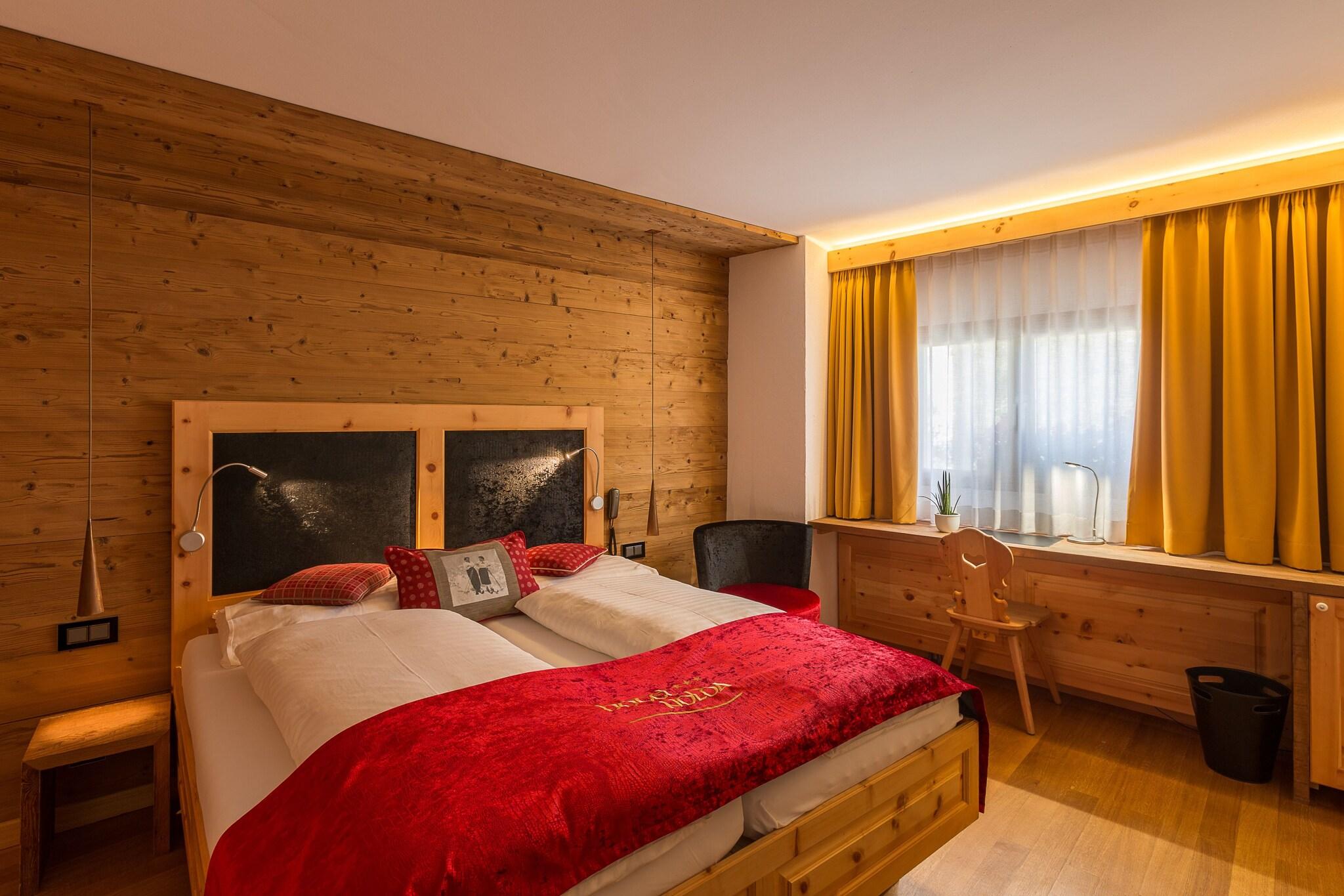 Double King Size Bed