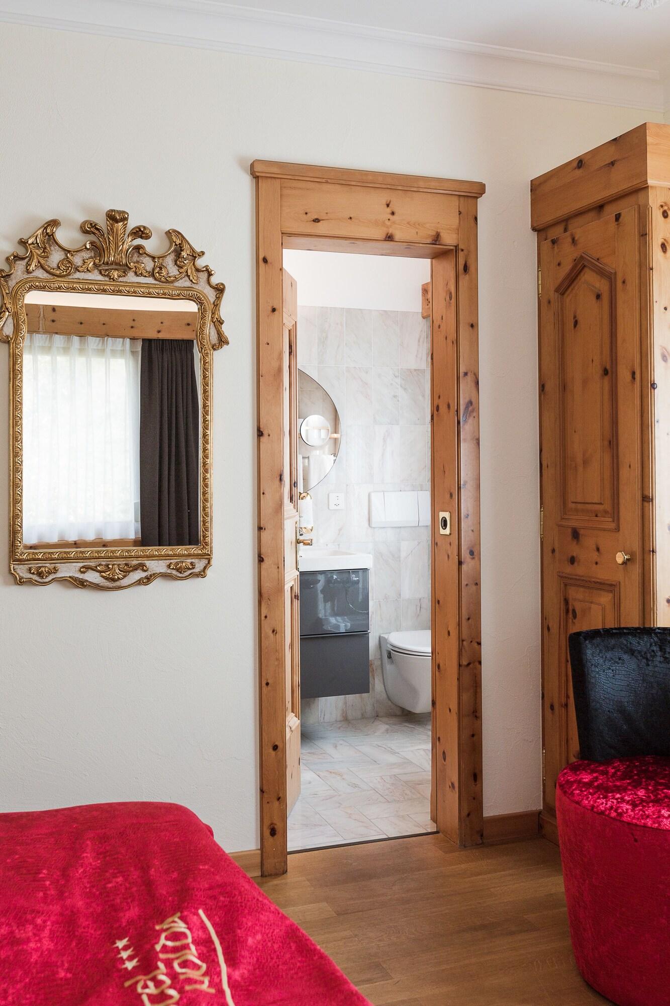 Double Superior King Bed