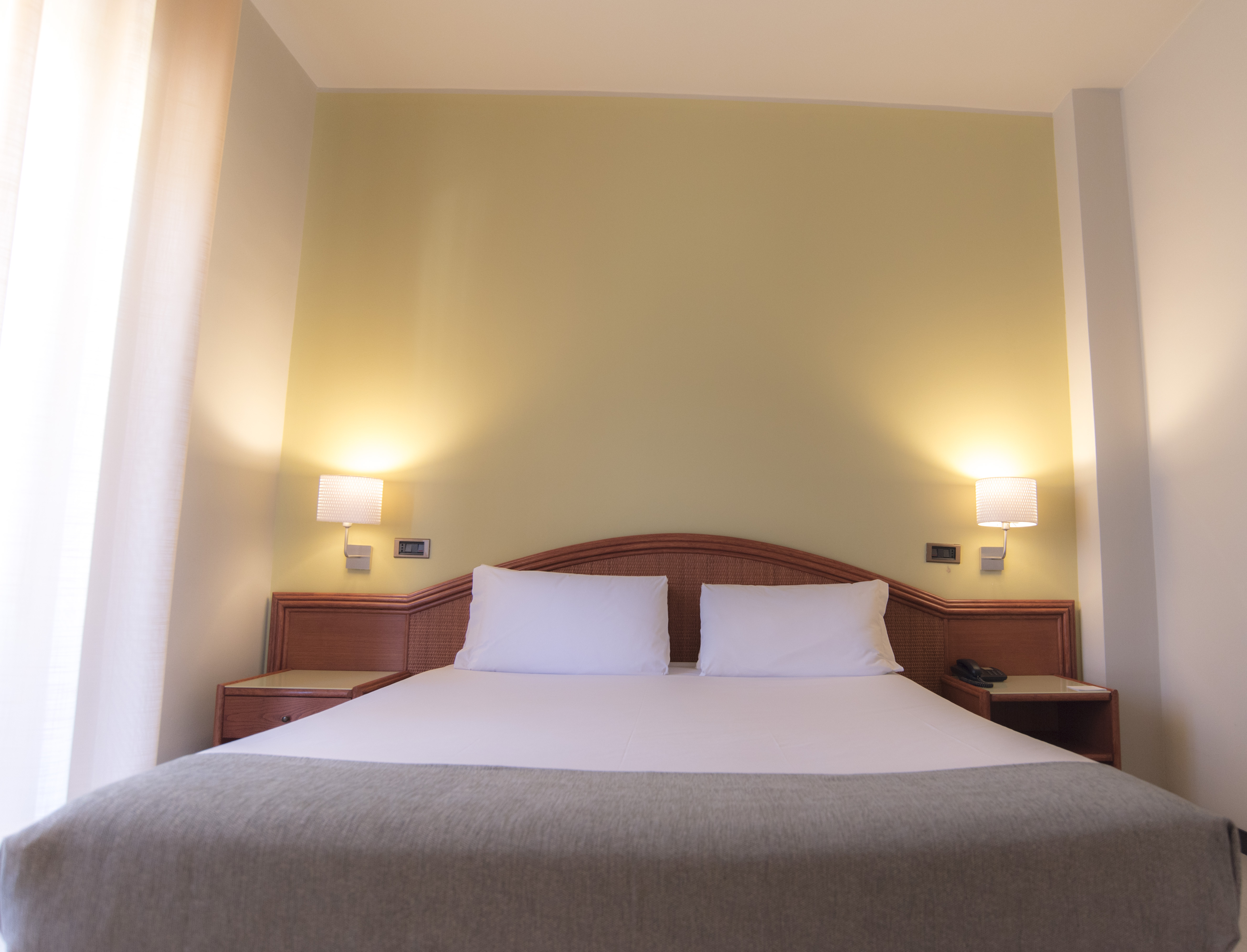 Double or Twin Standard