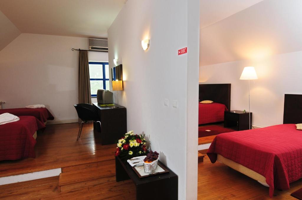 Single Superior Mountain View