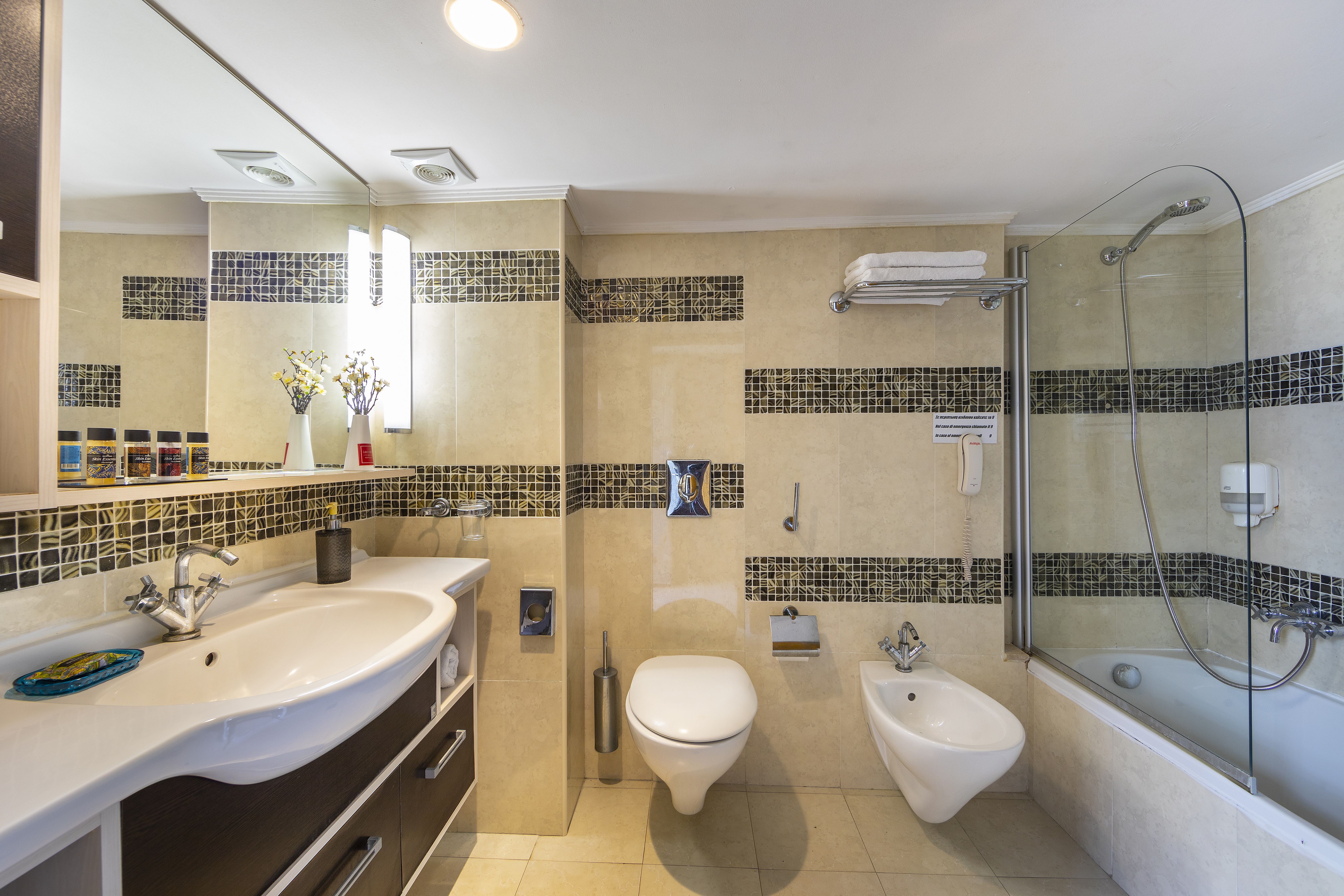 Family Room Pool View