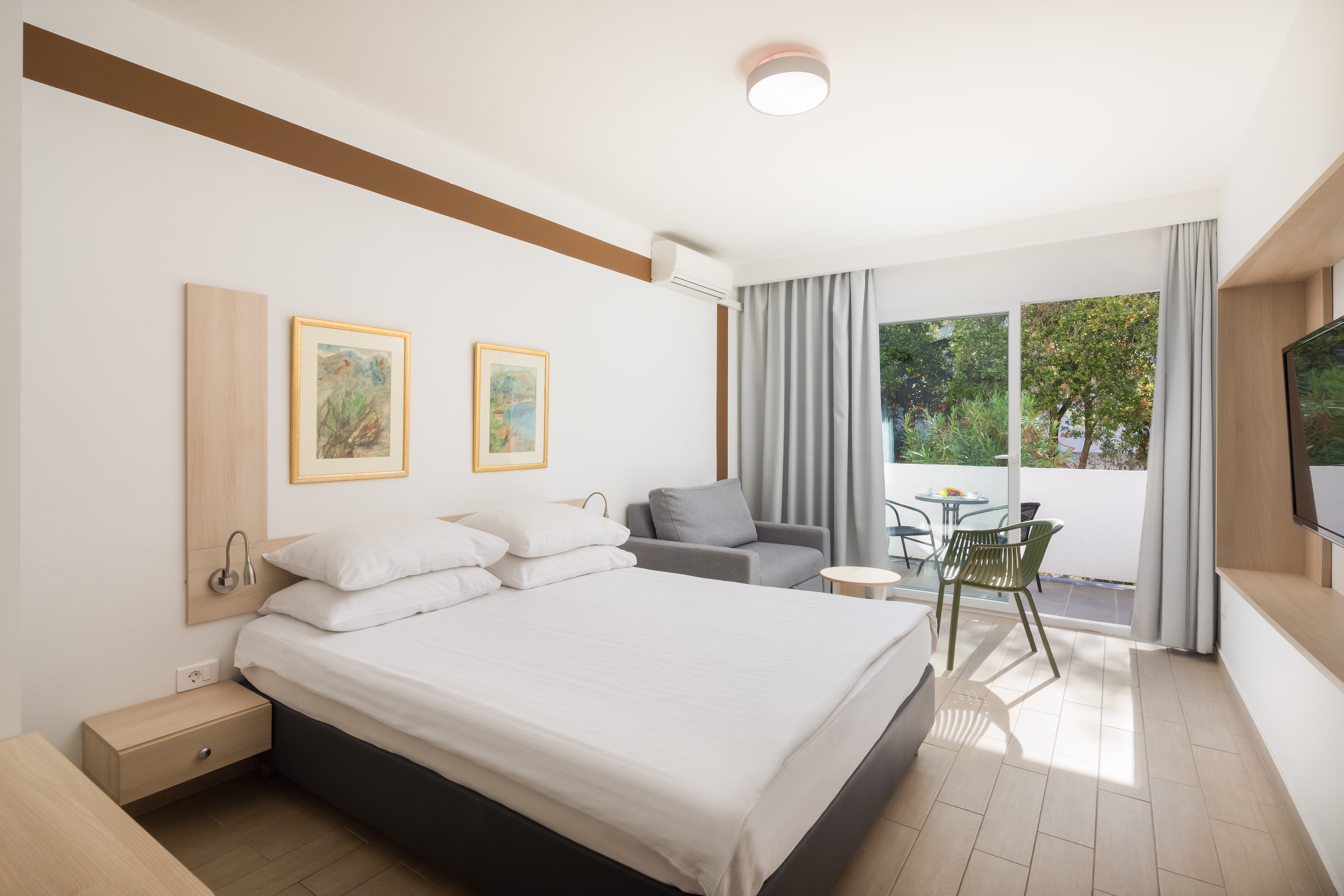 Double Superior with Balcony