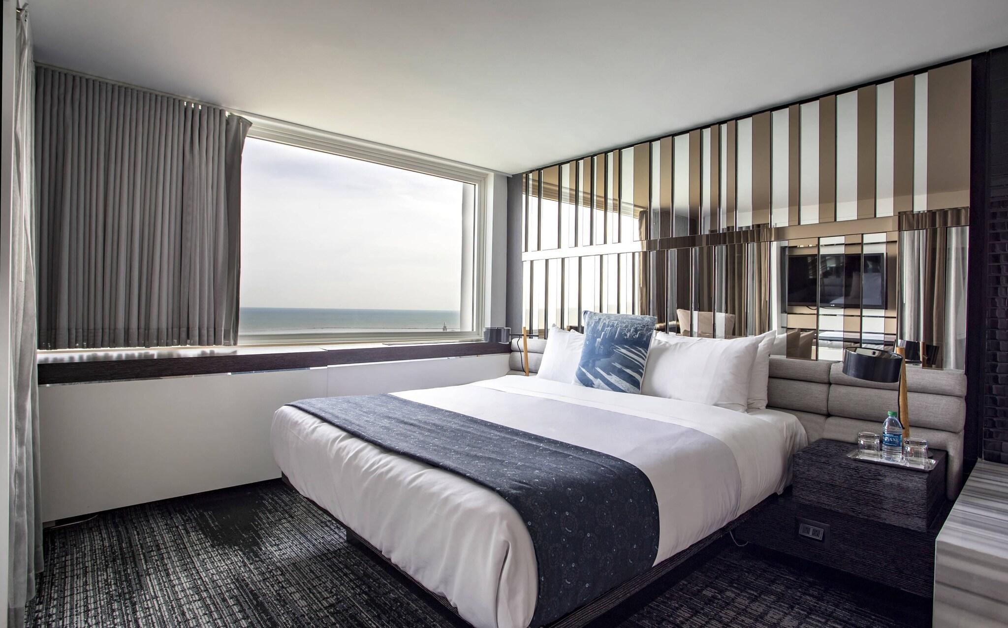 Double City View King Bed