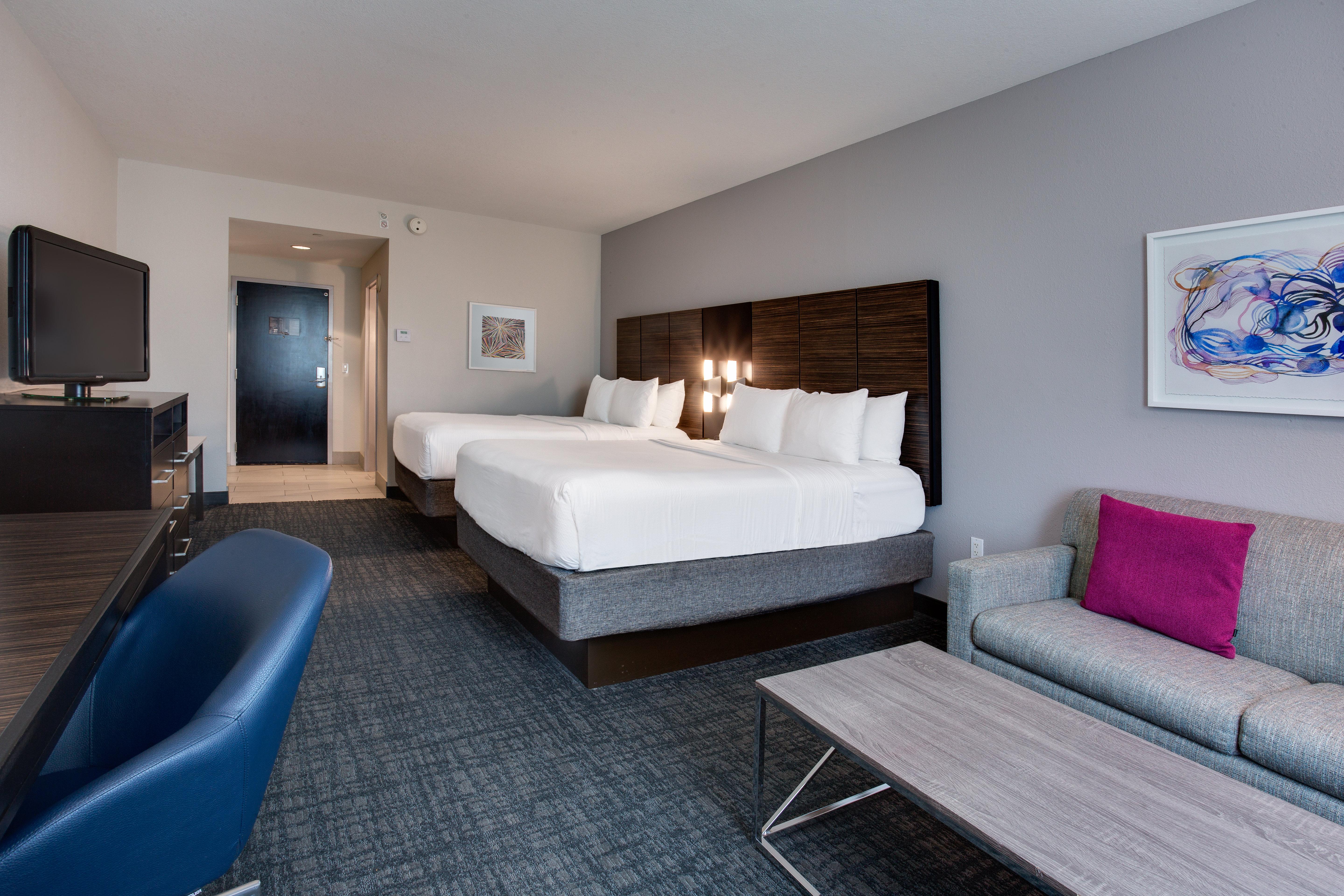 Quadruple Two Queen Beds