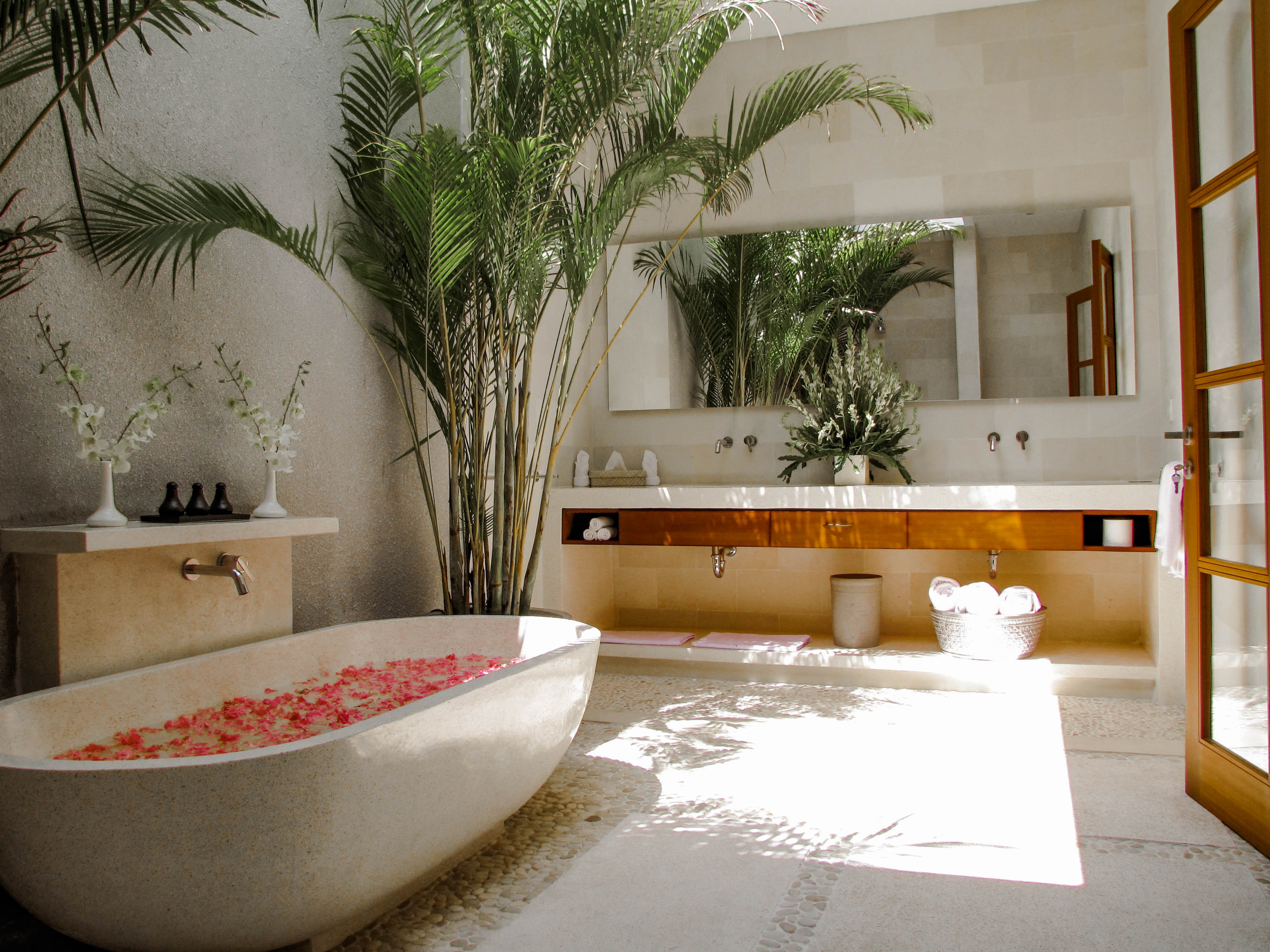 Villa Five Bedrooms