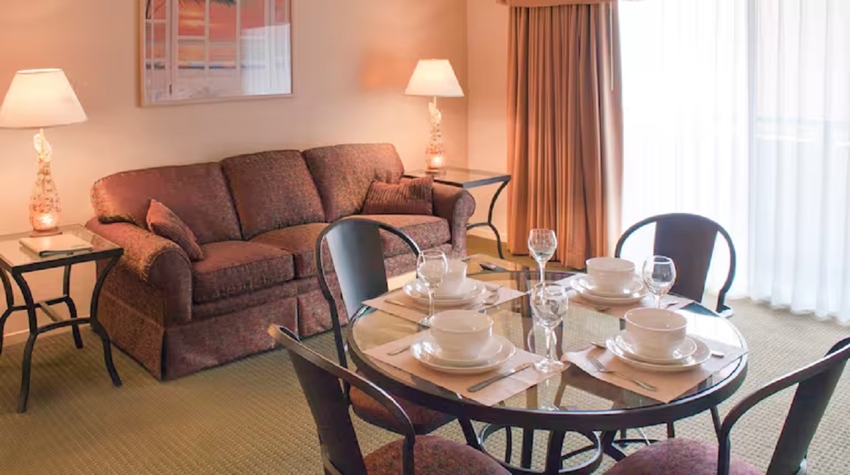 Studio Two Double Beds