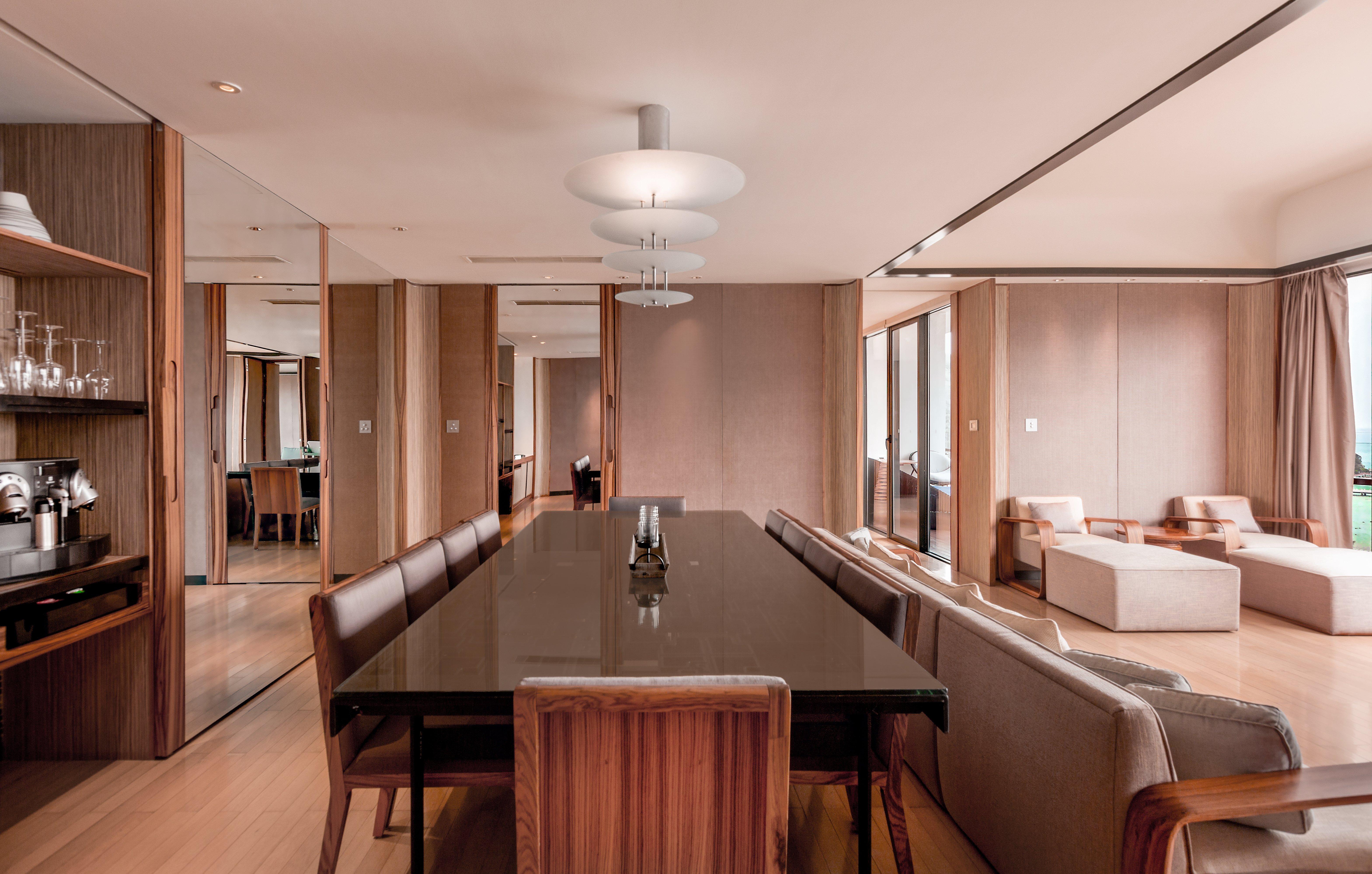 Suite Presidential with Views