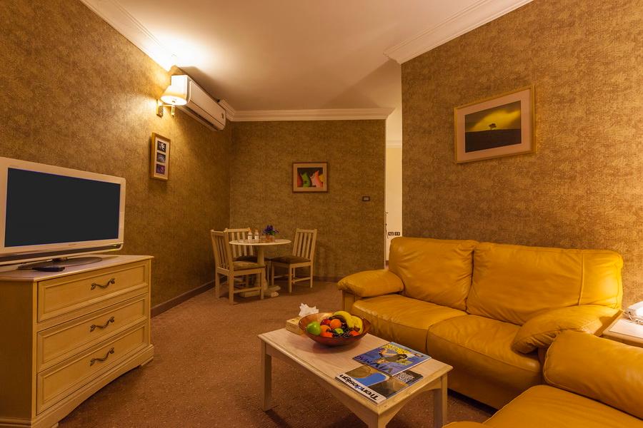 Family Room Standard