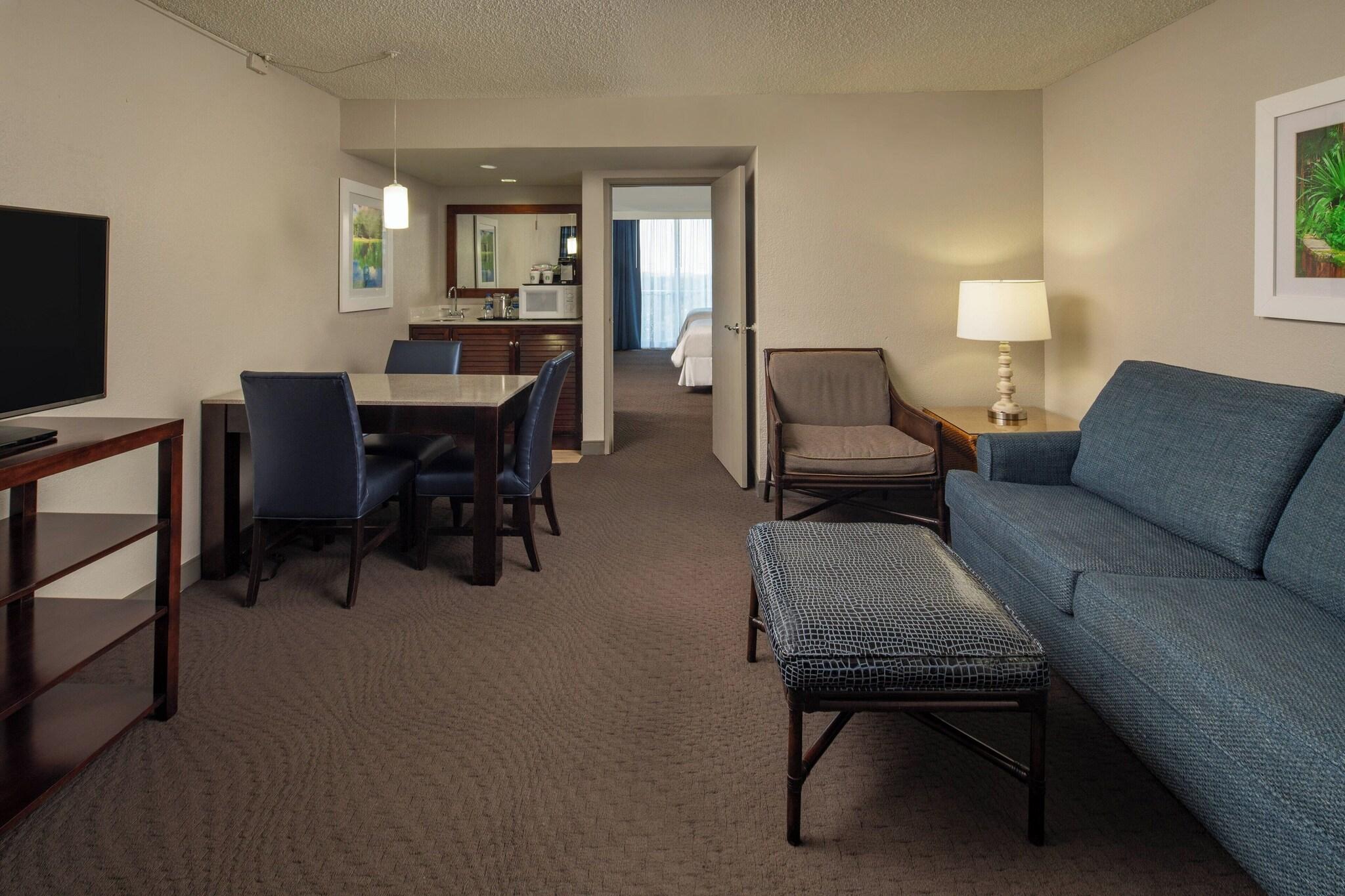 Suite Inner-king Size Bed